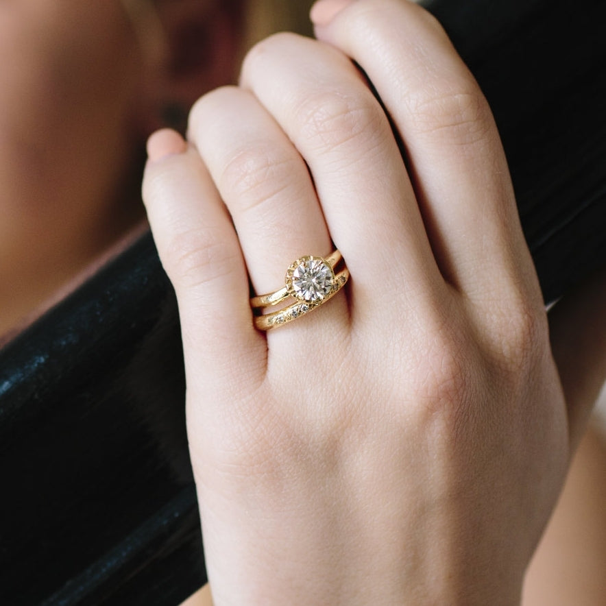 Leo | Moissanite Hammered Gold Engagement Ring Set - Melissa Tyson Designs