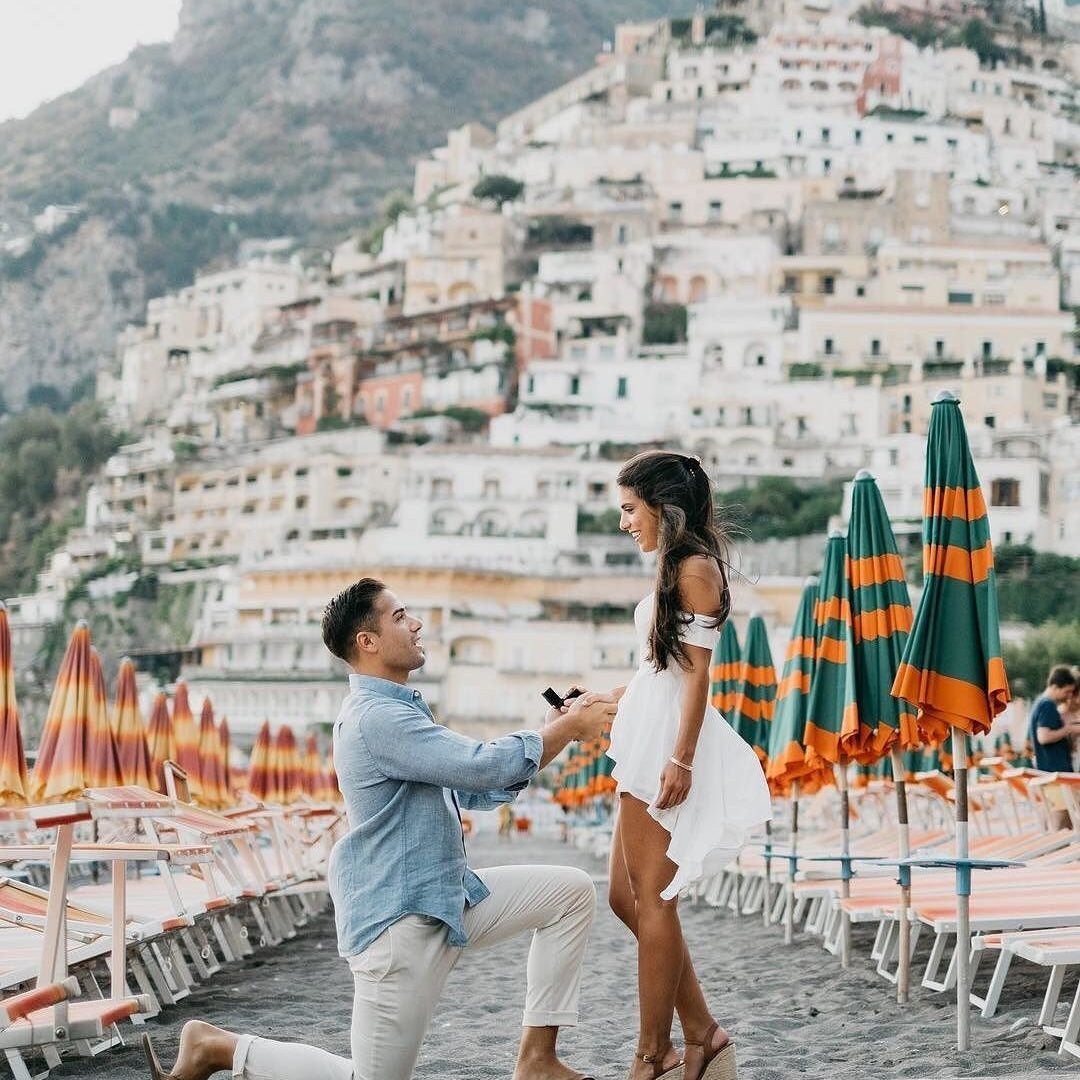 20 Stunning & Unique Engagement Rings Under $1000 - MTD