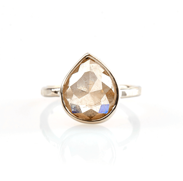 Lab-Grown Diamonds: Sustainable Engagement Rings - MTD