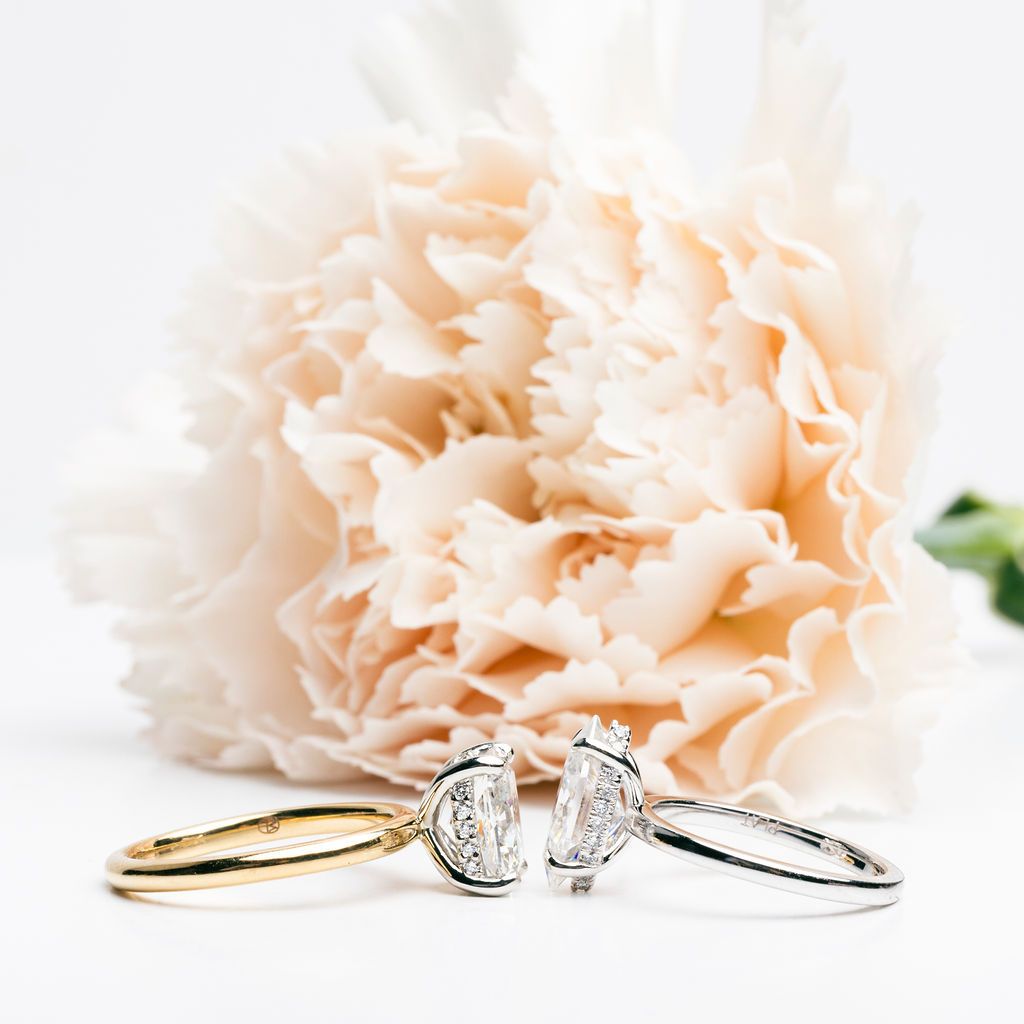 White Gold vs. Yellow Gold Engagement Rings - What Each Metal Really Looks Like on the Hand - MTD