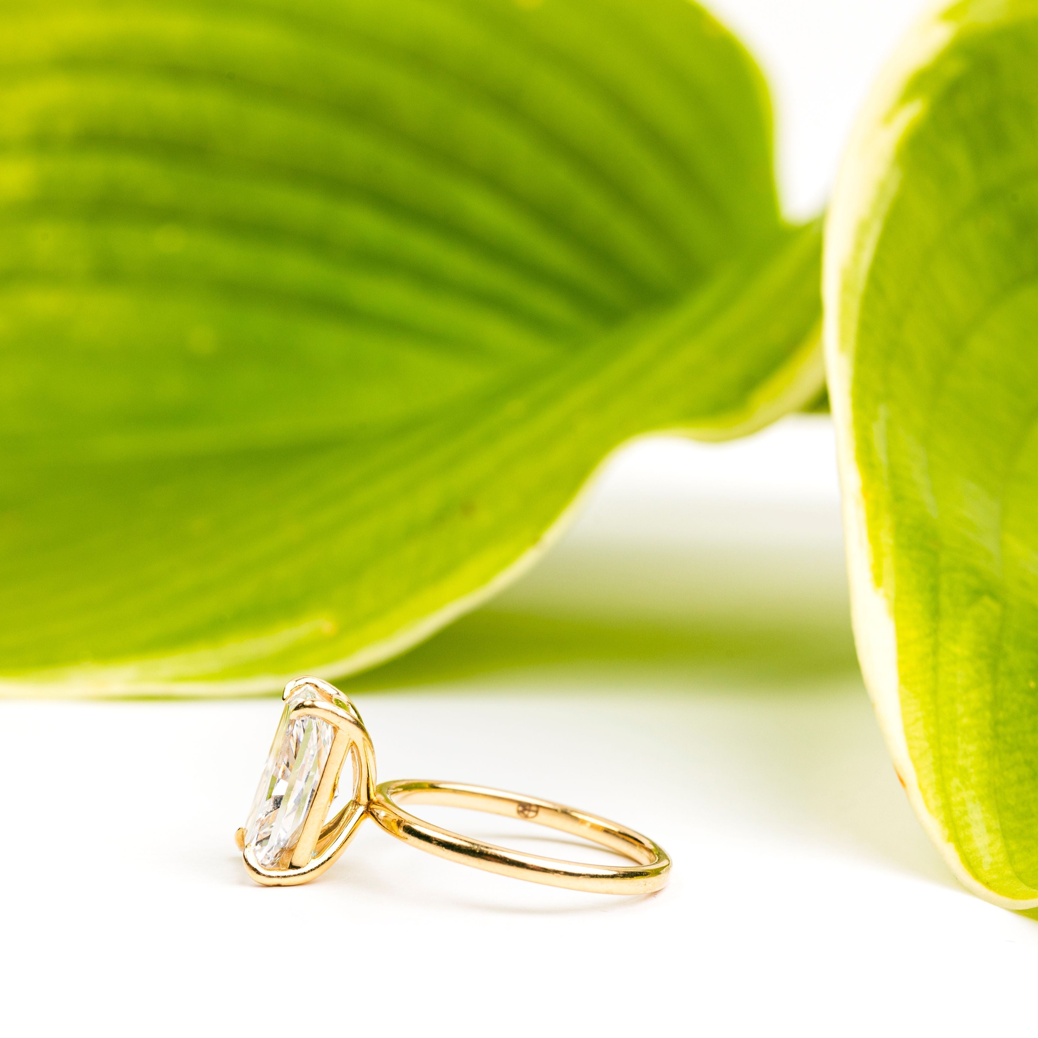 Basket Setting vs. Martini Setting and What They Really Look Like on the Hand - MTD