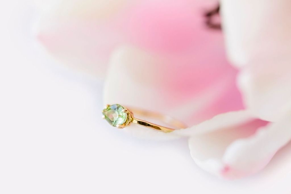 Why Green Sapphire Engagement Rings Are Perfect for Spring - MTD