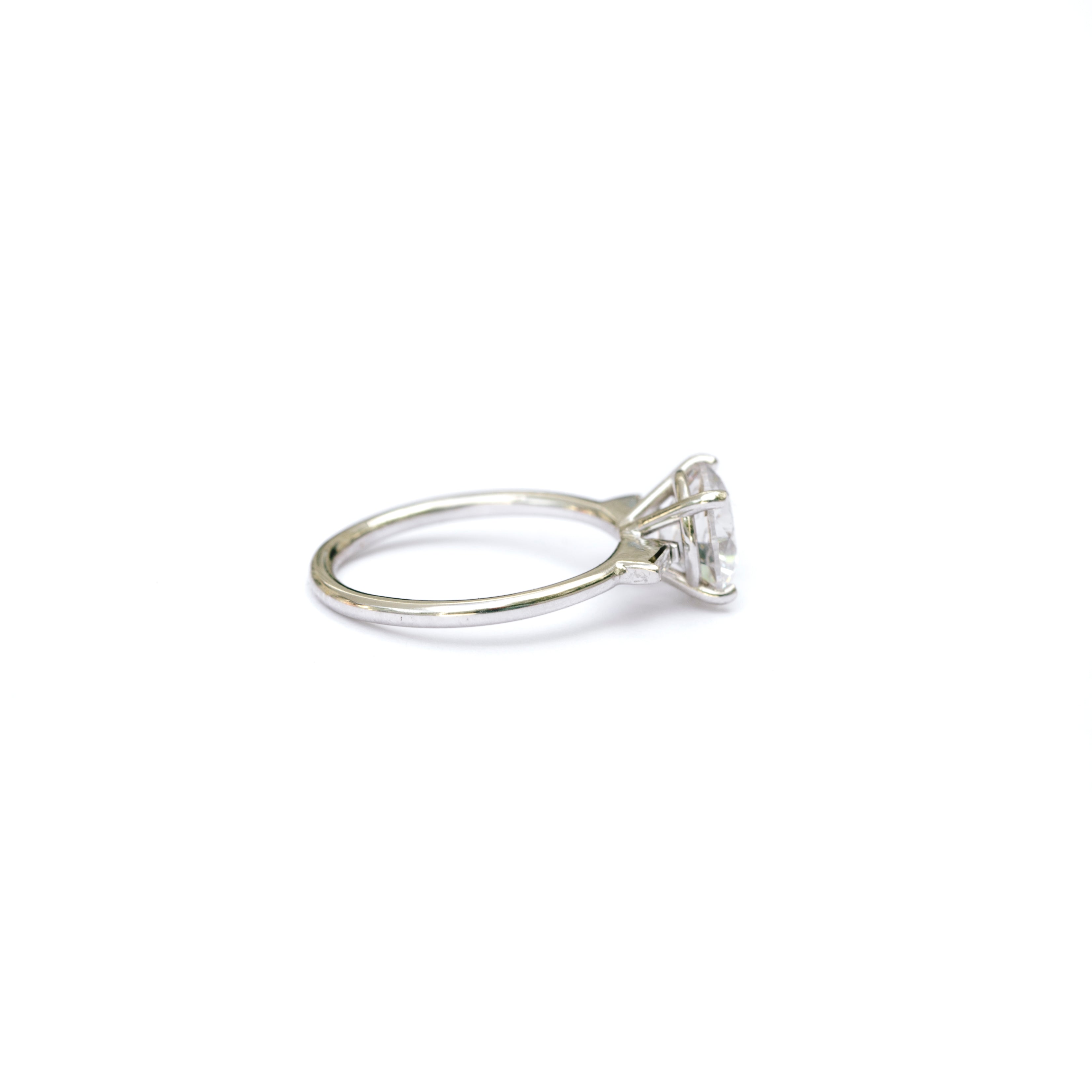 Is Moissanite or Cubic Zirconia Better? - MTD