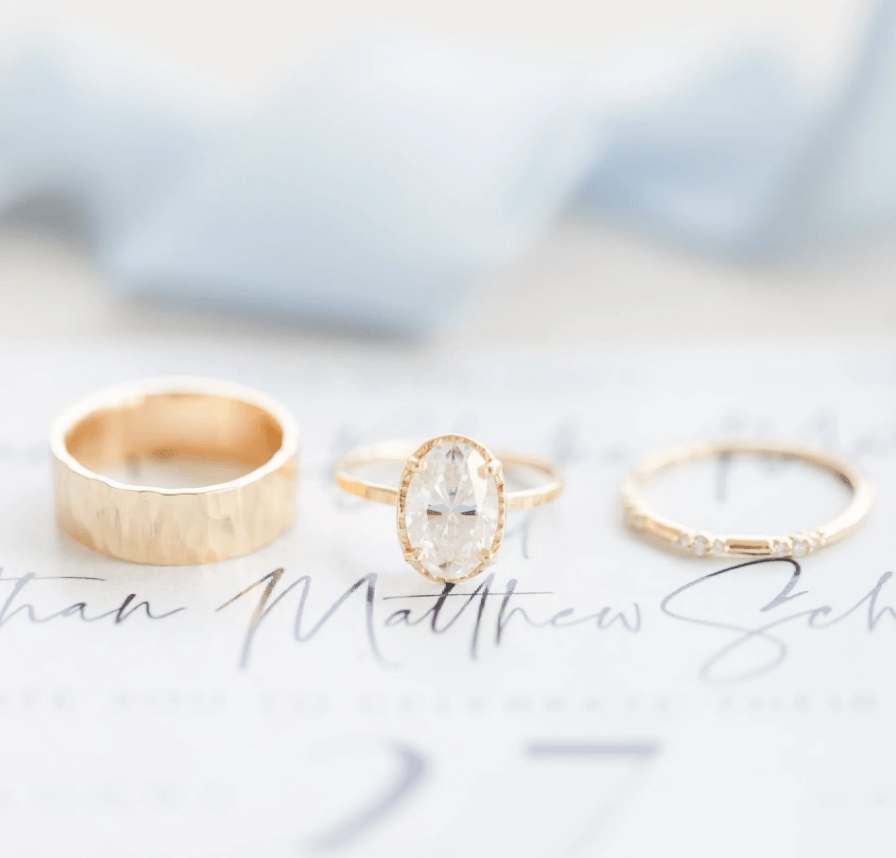 How to Choose an Engagement Ring That Will Last Forever - MTD