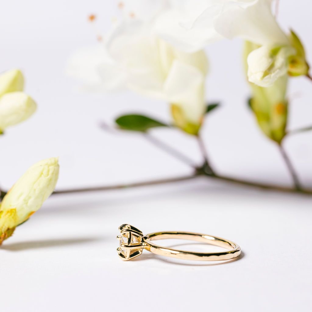 Why Hammered Texture Is the Most Meaningful Finish for an Engagement Ring - MTD