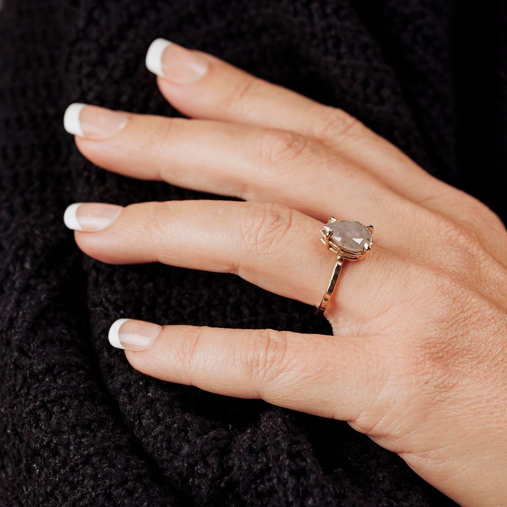 Ethical Engagement Rings: A Guide to Making the Right Choice - MTD