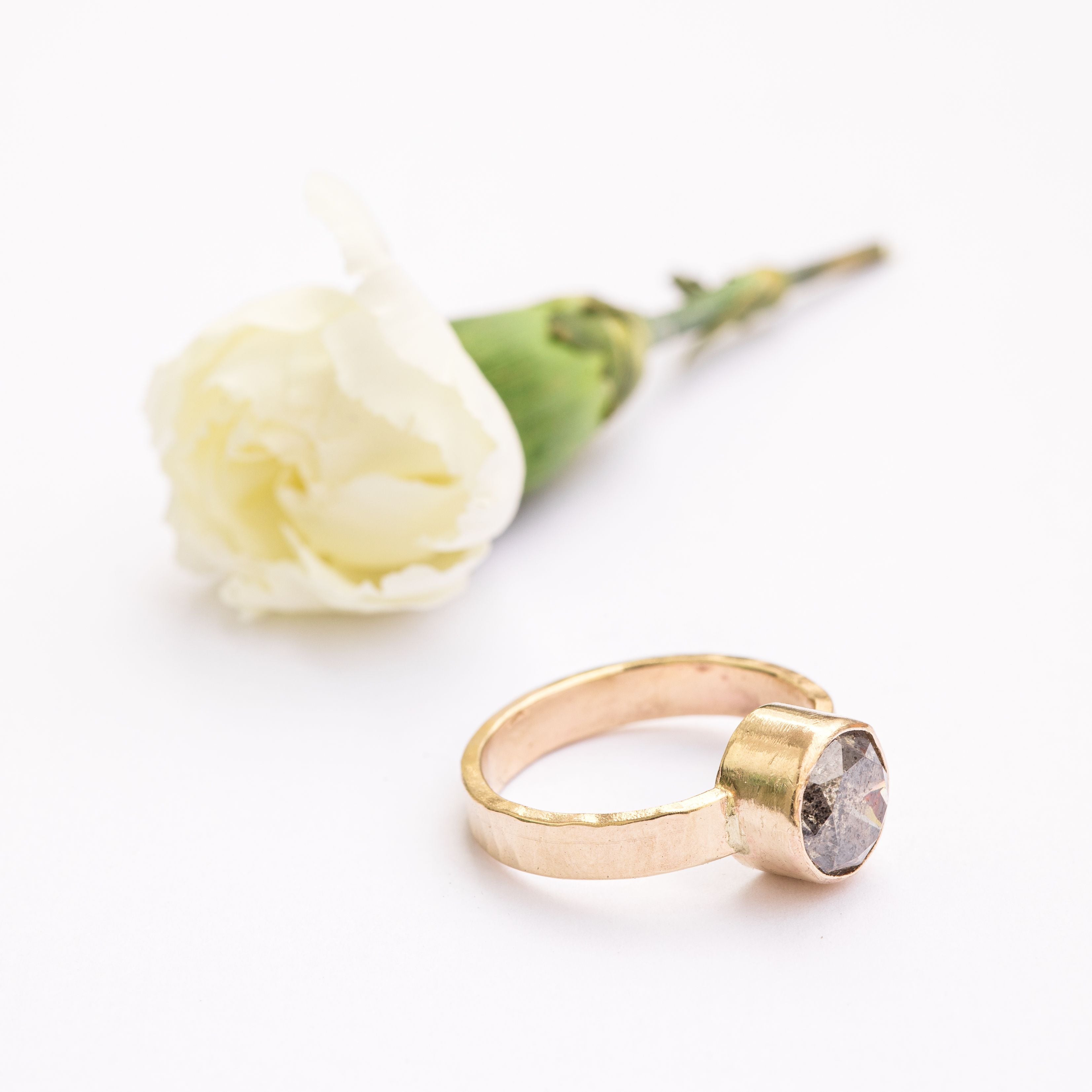 Discover the Timeless Beauty of Salt and Pepper Diamonds - MTD