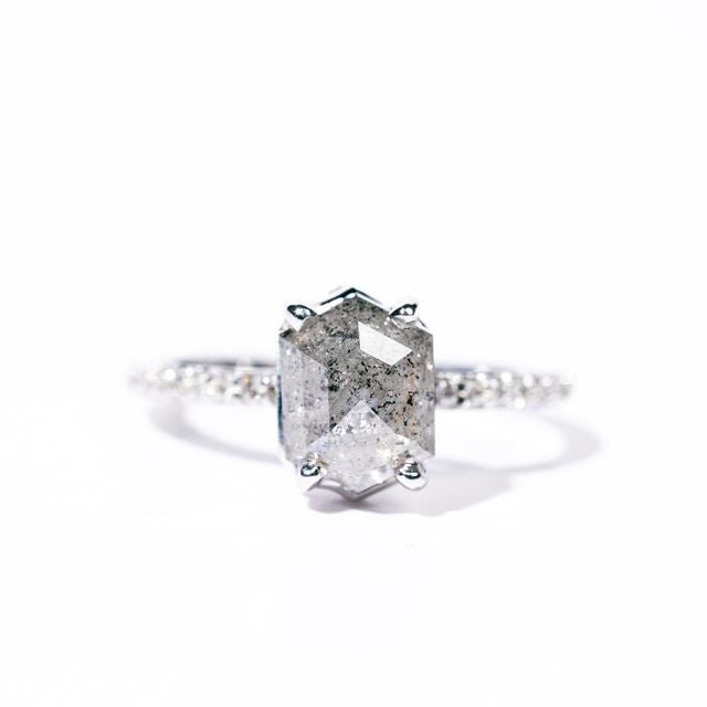 Wearing Platinum: What You Should Know First - MTD