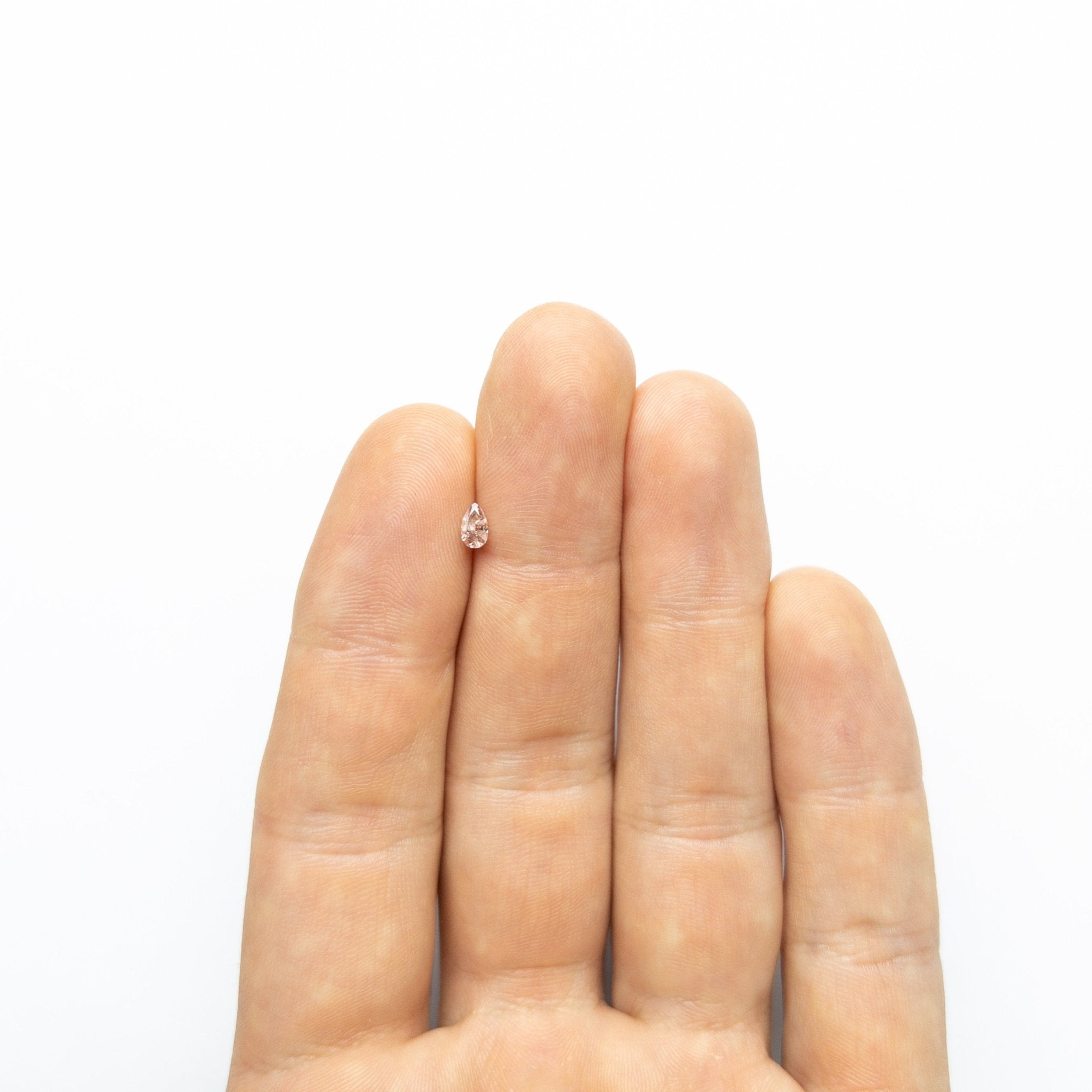 0.26ct 4.93x2.92x2.15mm Fancy Pink Pear Brilliant 24106 - 01 - MTD