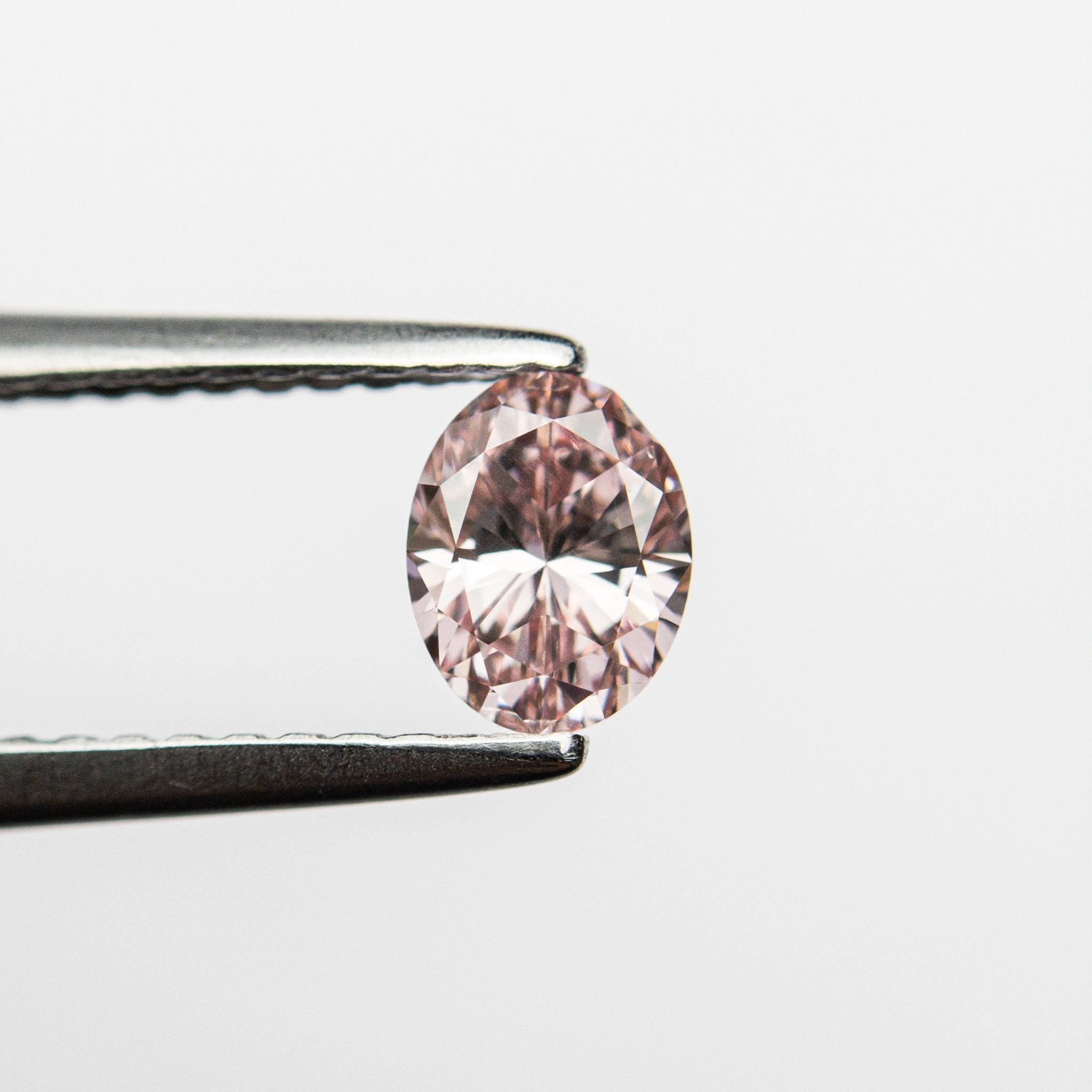 0.40ct 5.42x4.21x2.69mm GIA VS2 Fancy Intense Pink Oval Brilliant 24157-01 - MTD