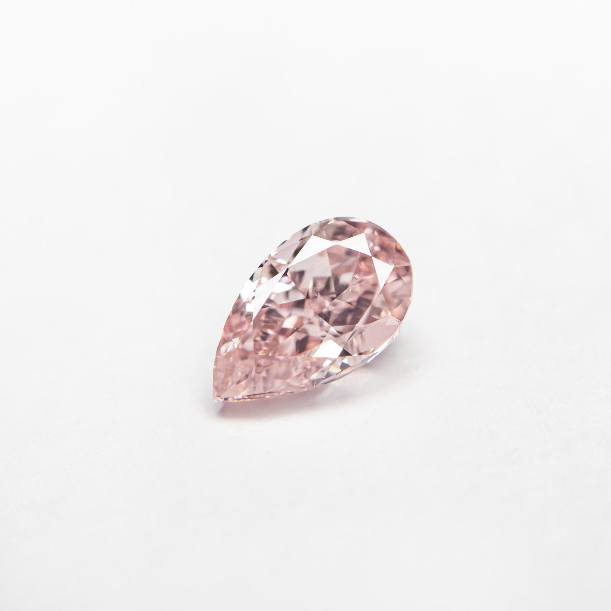0.50ct 6.21x3.75x2.84mm GIA SI2 Fancy Orangy Pink Pear Brilliant 24130 - 01 - MTD