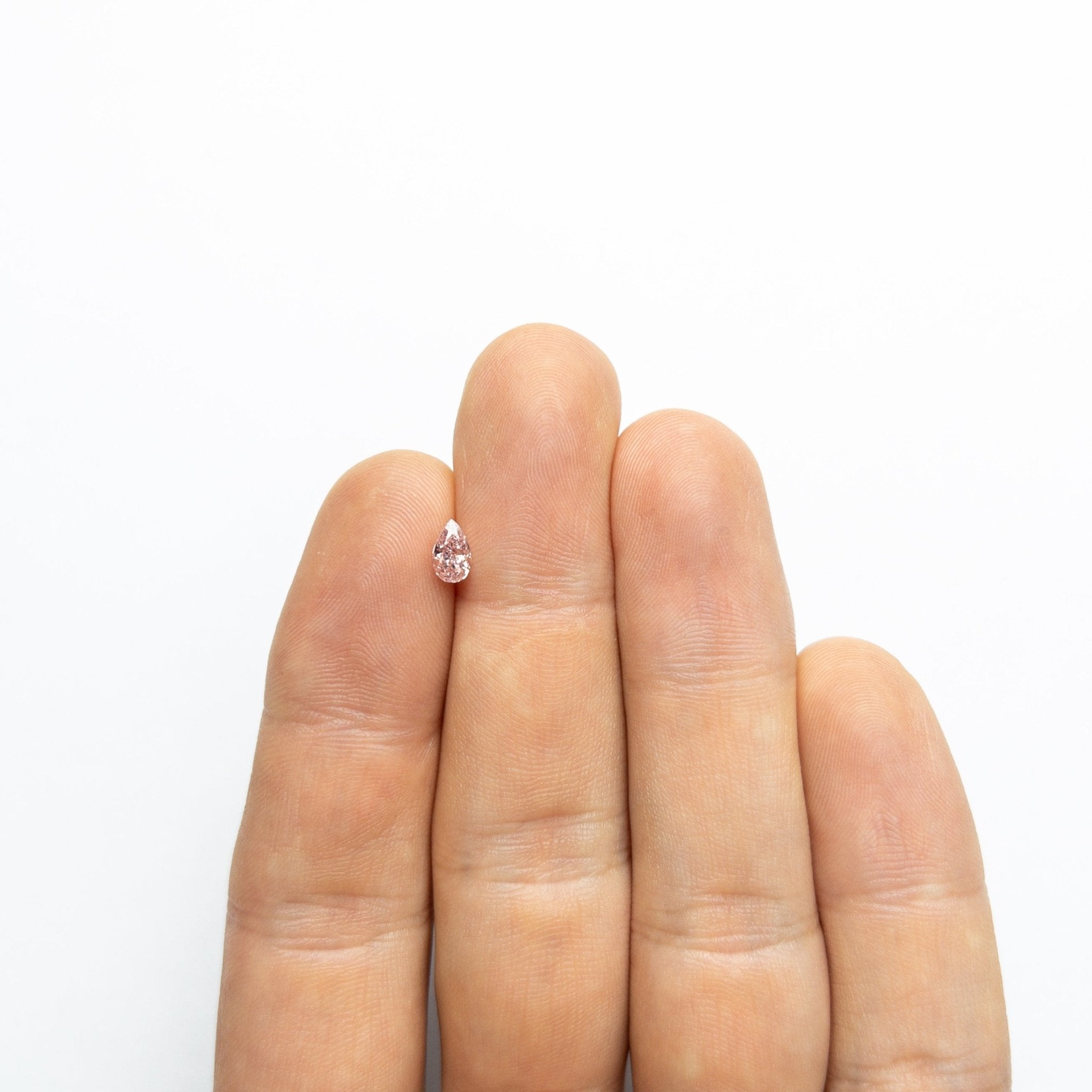 0.50ct 6.21x3.75x2.84mm GIA SI2 Fancy Orangy Pink Pear Brilliant 24130 - 01 - MTD