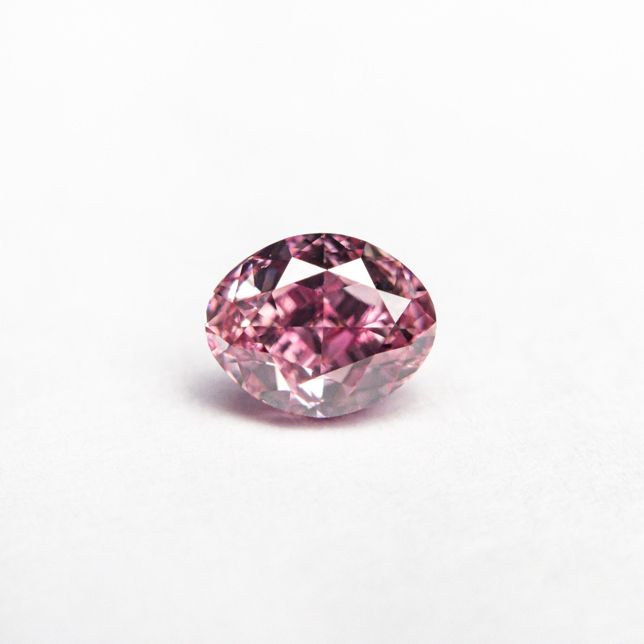 0.61ct 5.57x4.44x3.13mm GIA VS2 Fancy Vivid Purplish Pink Oval Brilliant 🇦🇺 24137-01 - MTD