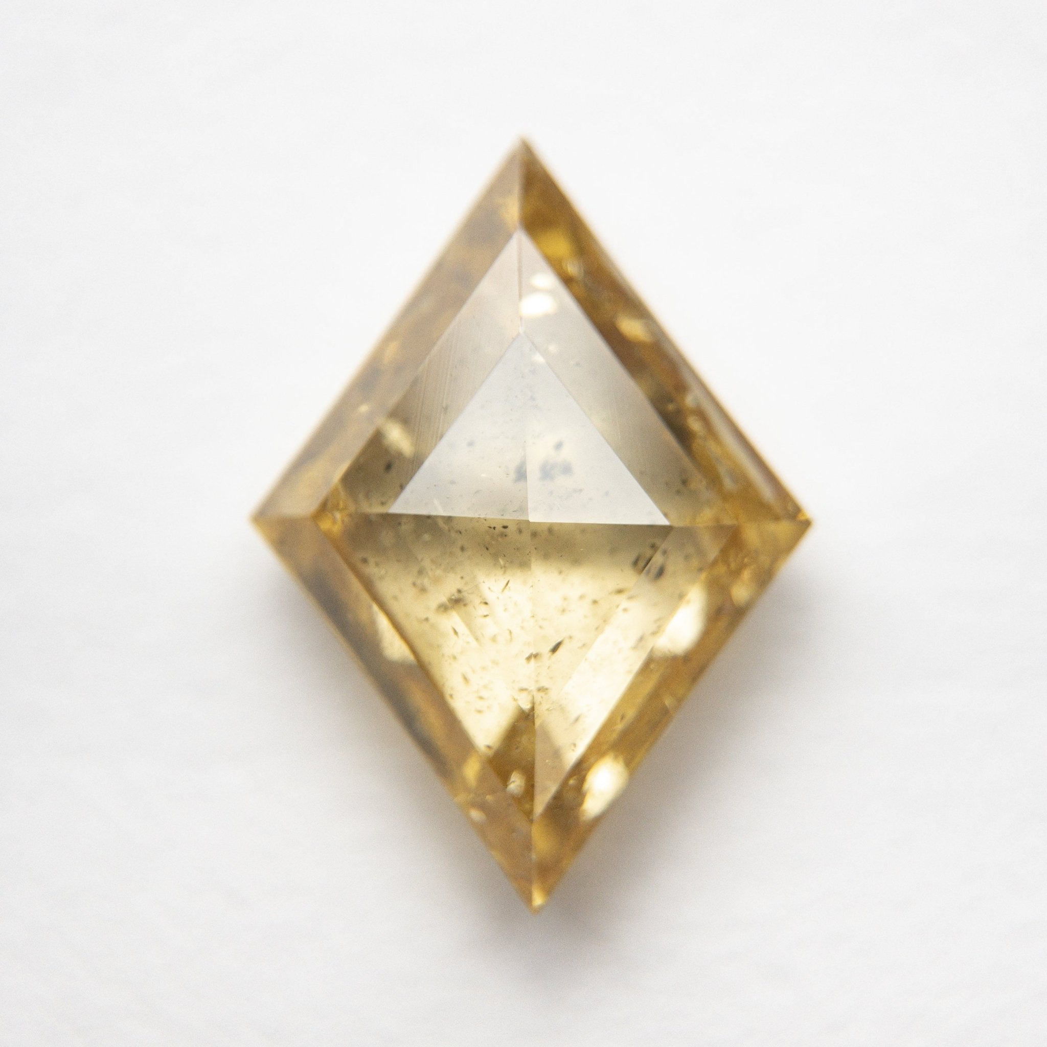 2.67ct 12.63x9.33x3.92mm Apricot (Fancy Orange-Yellow) Lozenge Rosecut 18857-01 - MTD