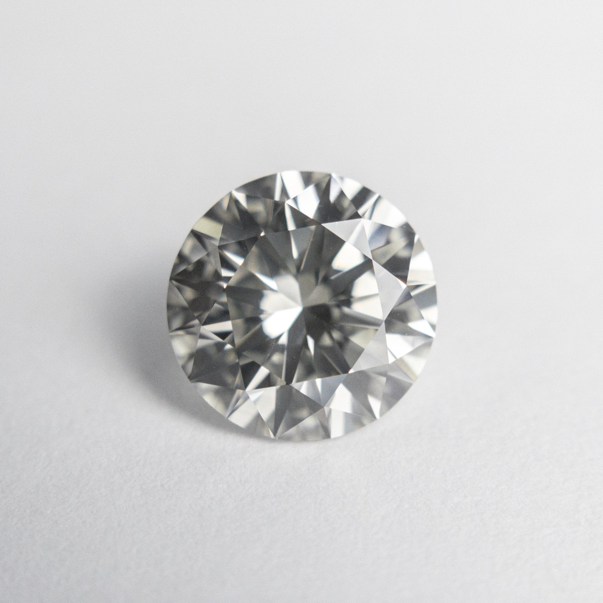 2.01ct 8.07x8.01x5.03mm GIA SI1 Fancy Light Grey Round Brilliant 18868-01 - MTD