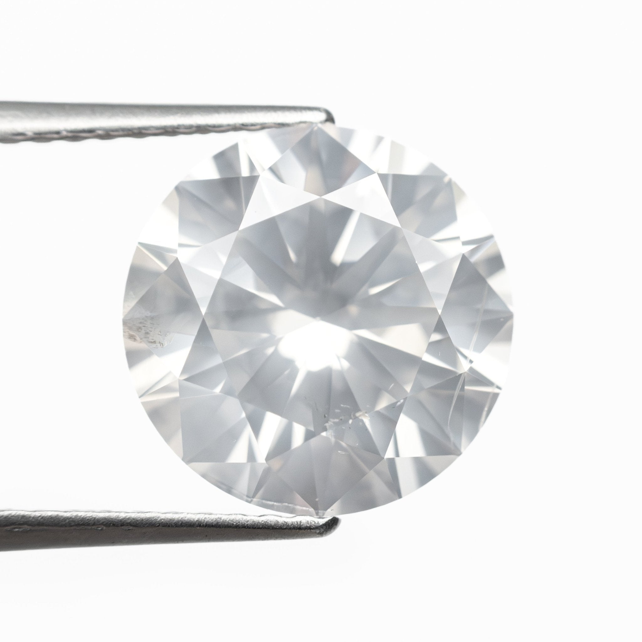 4.00ct 10.13x10.12x6.25mm GIA I2 Fancy White Round Brilliant 19263 - 01 - MTD