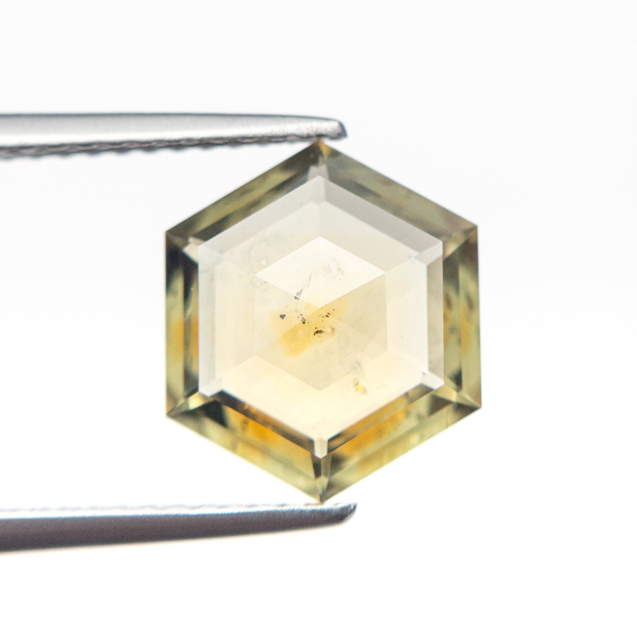 2.70ct 10.80x9.35x3.07mm Hexagon Rosecut Sapphire 19372 - 01 - MTD