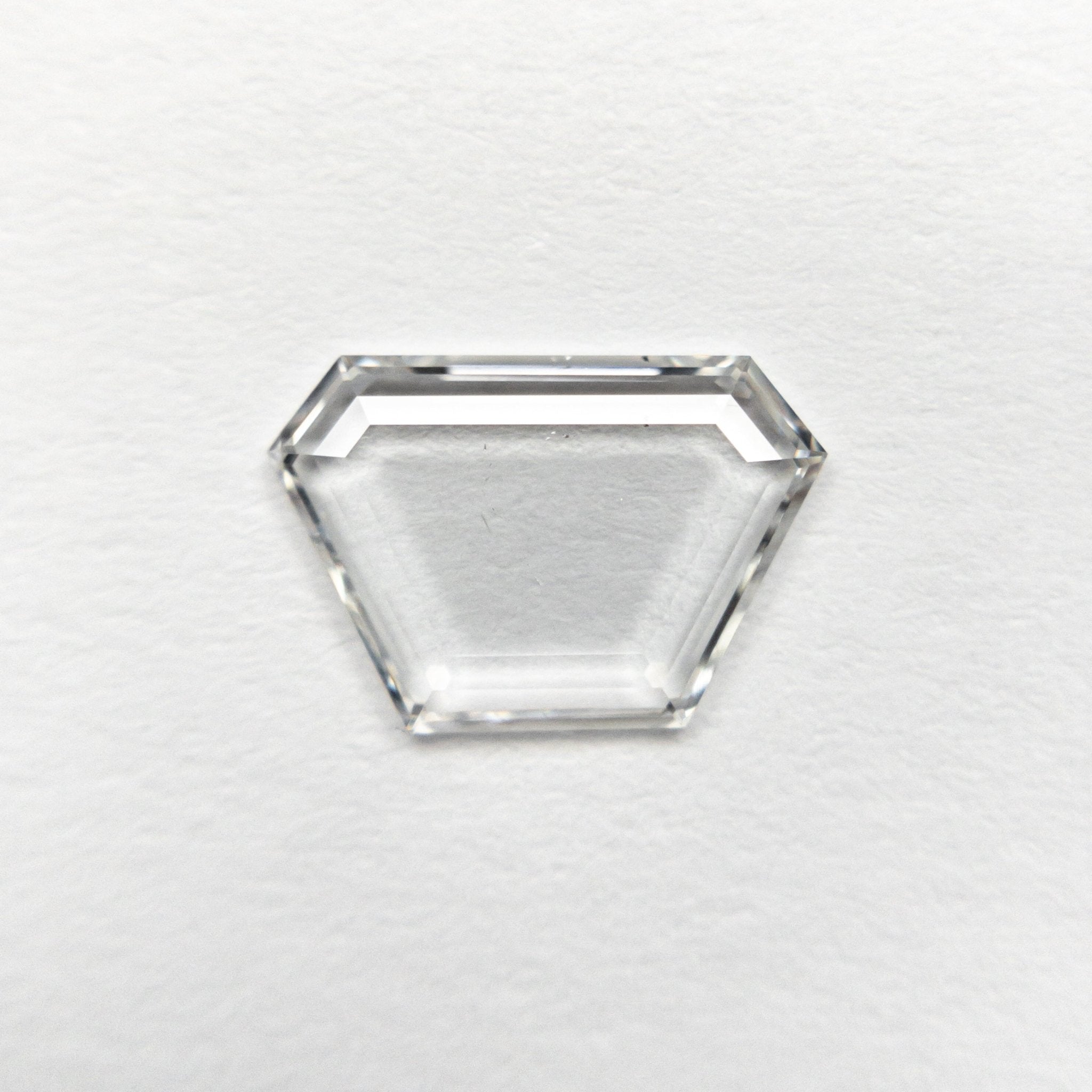 0.76ct 9.33x6.27x1.16mm SI2 F Trapezoid Portrait Cut 19854 - 26 - MTD