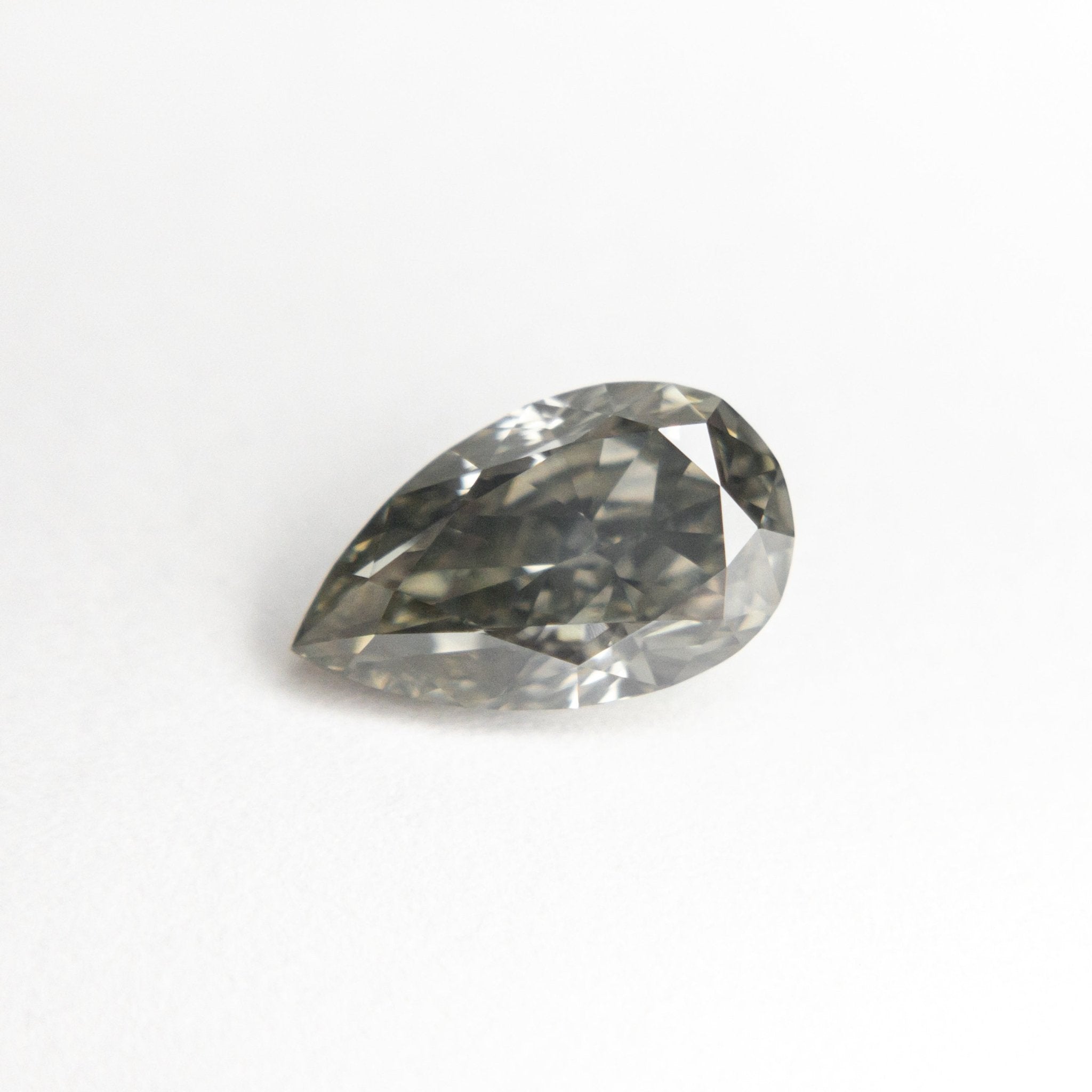1.07ct 8.47x5.07x3.48mm Fancy Grey Pear Brilliant 19913-19 - MTD