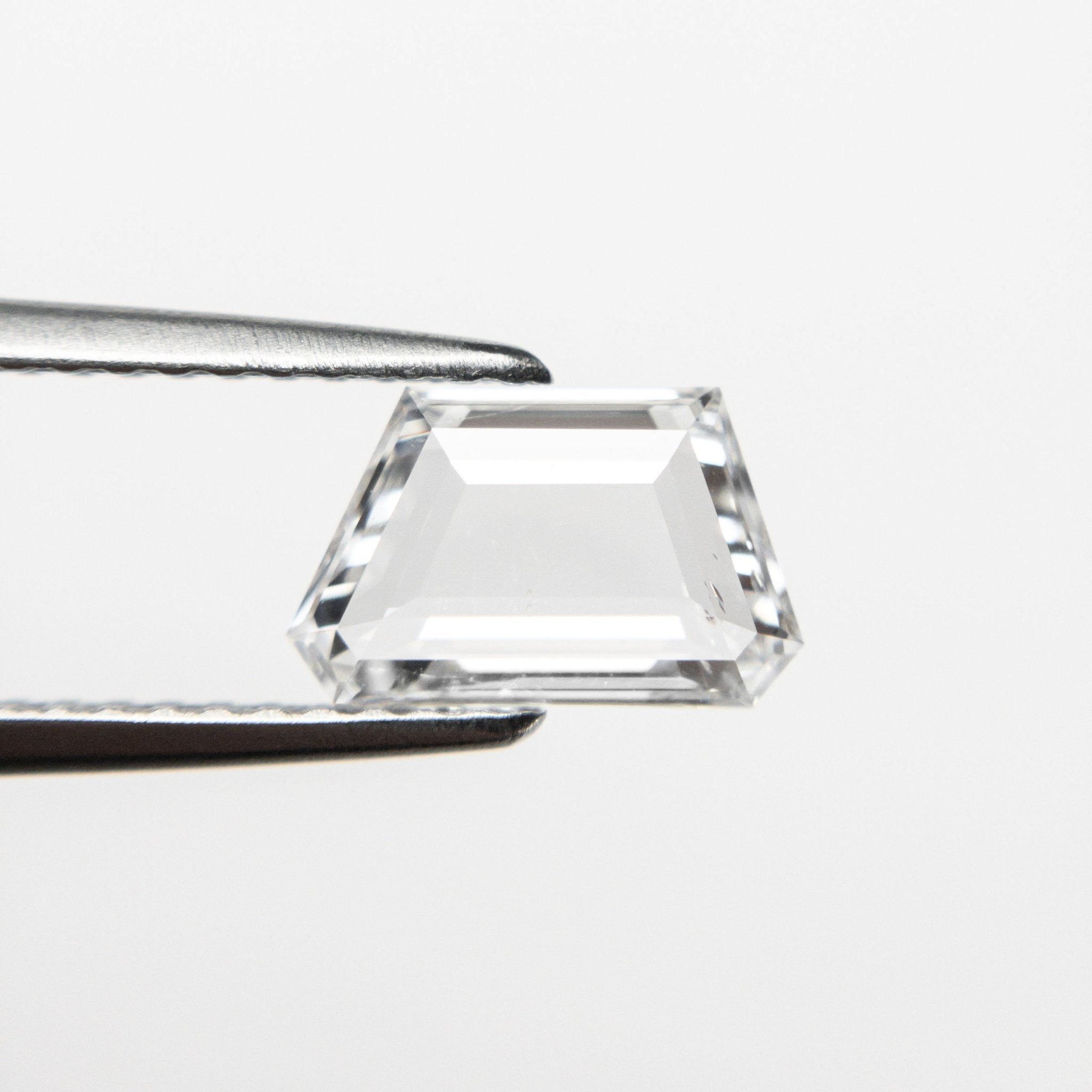 0.79ct 5.32x8.60x1.59mm SI2 D Geometric Portrait Cut 20745 - 04 - MTD