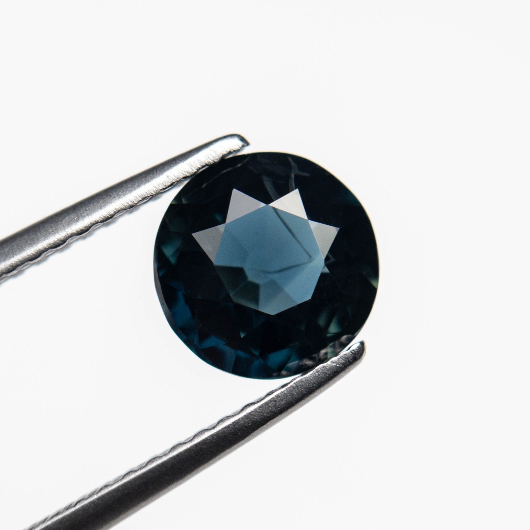 1.75ct 7.36x7.31x4.08mm Round Brilliant Sapphire 20959 - 09 - MTD