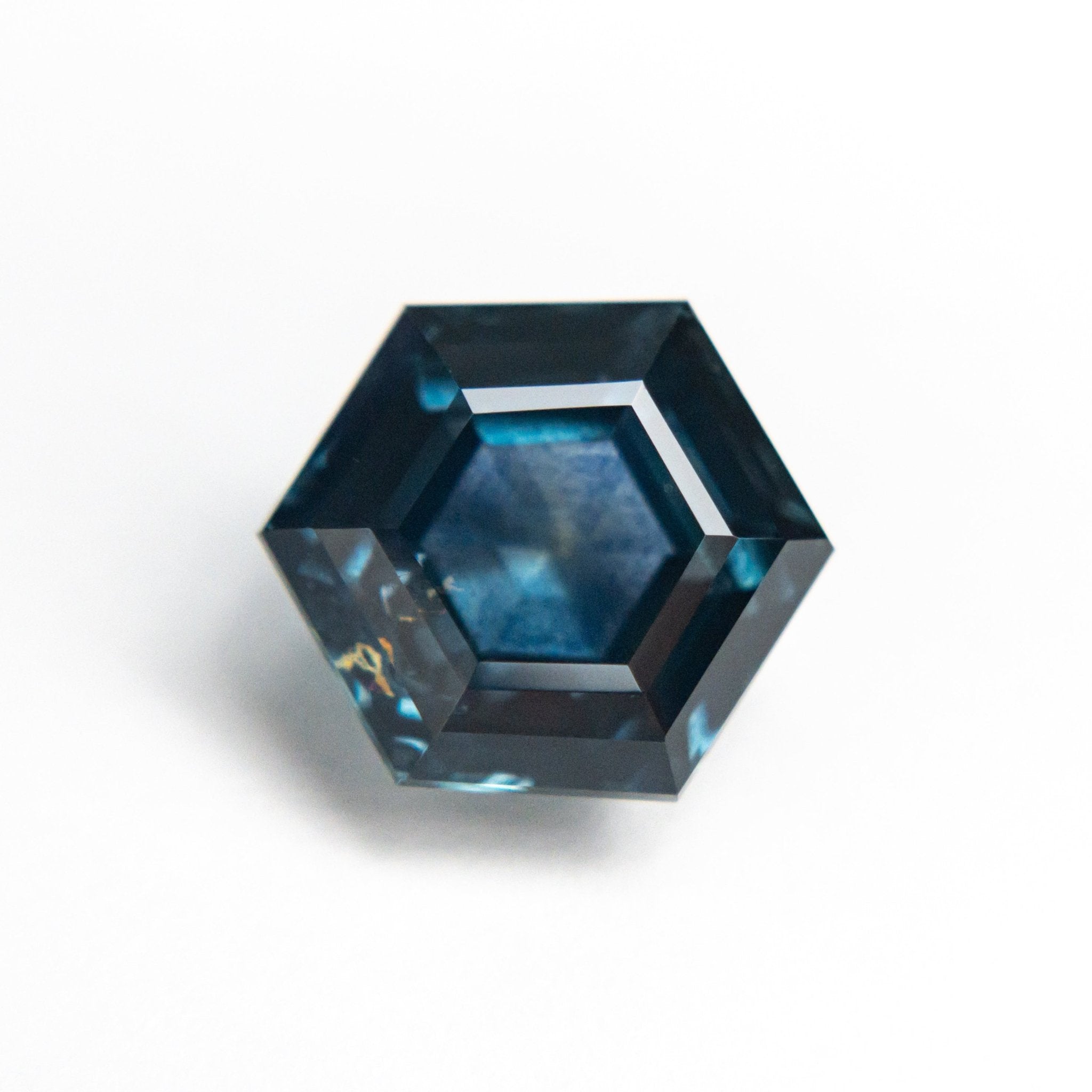 3.93ct 9.57x8.34x5.78mm Hexagon Step Cut Sapphire 20984 - 01 - MTD
