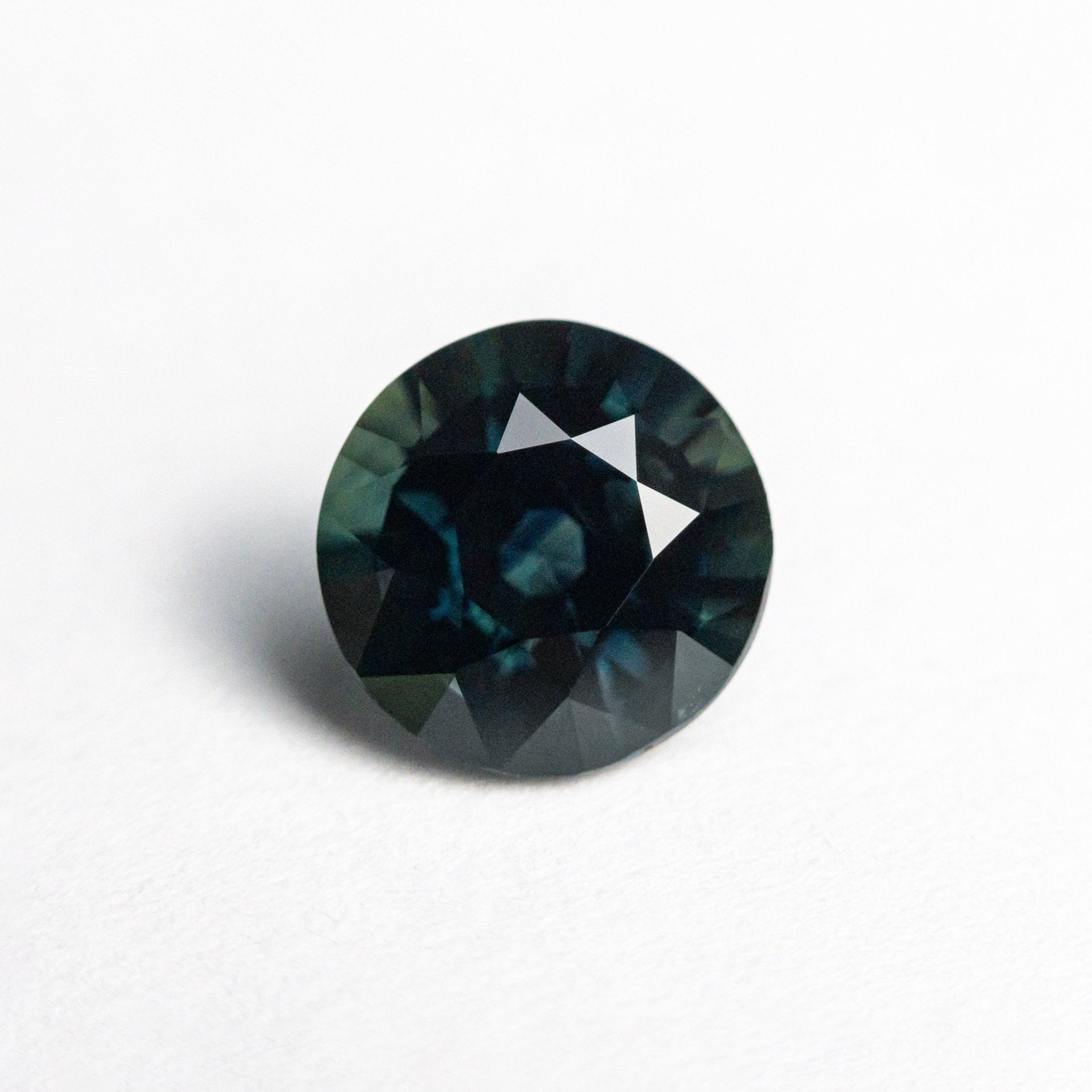 1.59ct 7.05x6.98x4.53mm Round Brilliant Sapphire 20991 - 06 - MTD