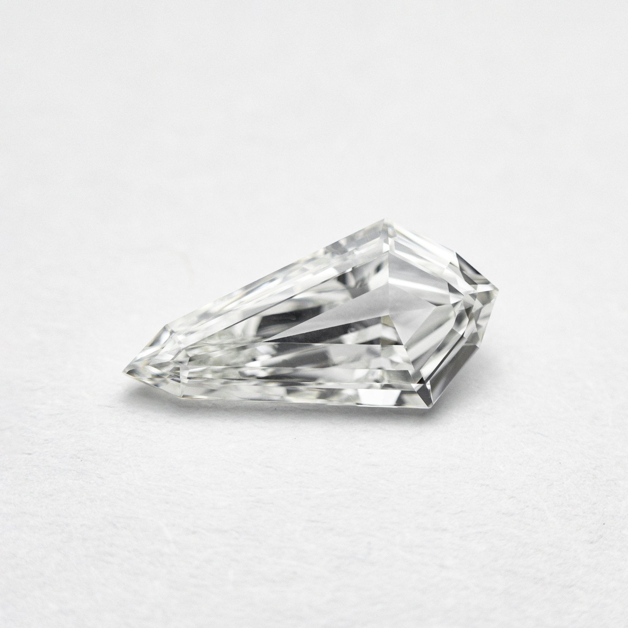 0.70ct 10.00x5.10x2.21mm VS2 G Kite Step Cut 21690-05 - MTD