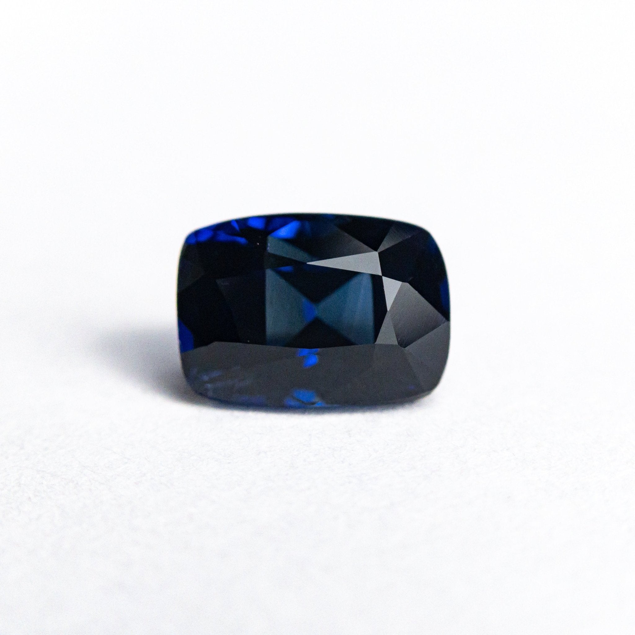 1.51ct 7.06x5.04x4.55mm Cushion Brilliant Sapphire 22028-01 - MTD