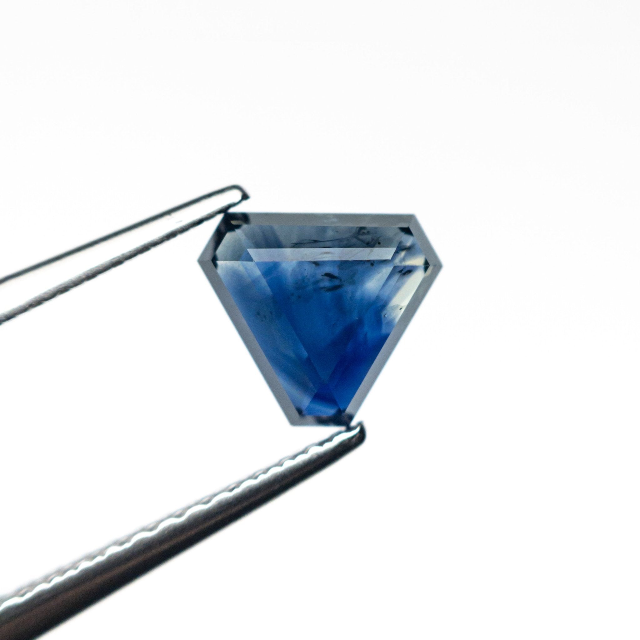 1.36ct 6.31x7.17x3.08mm Cut Corner Triangle Portrait Cut Sapphire 22266 - 31 - MTD