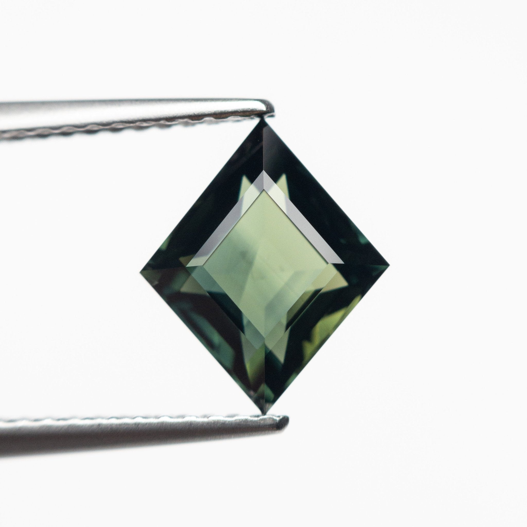 2.08ct 10.20x8.554x4.25mm Lozenge Step Cut Sapphire 22311 - 02 - MTD