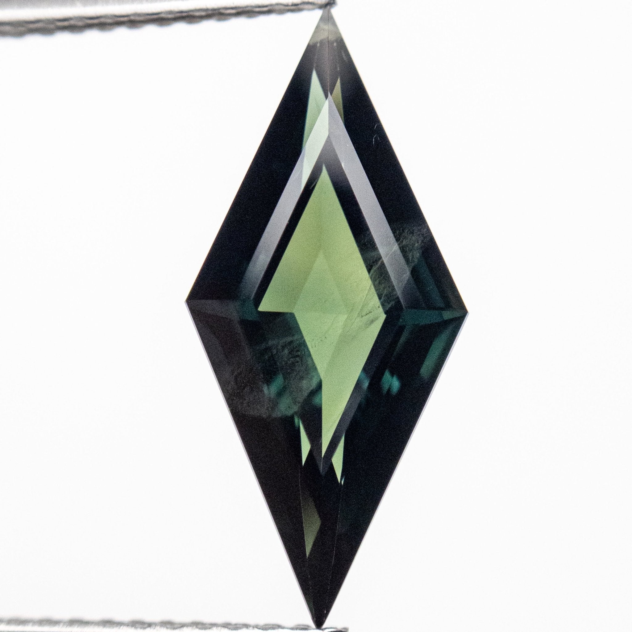 3.14ct 17.43x7.94x4.33mm Lozenge Step Cut Sapphire 22311 - 01 - MTD