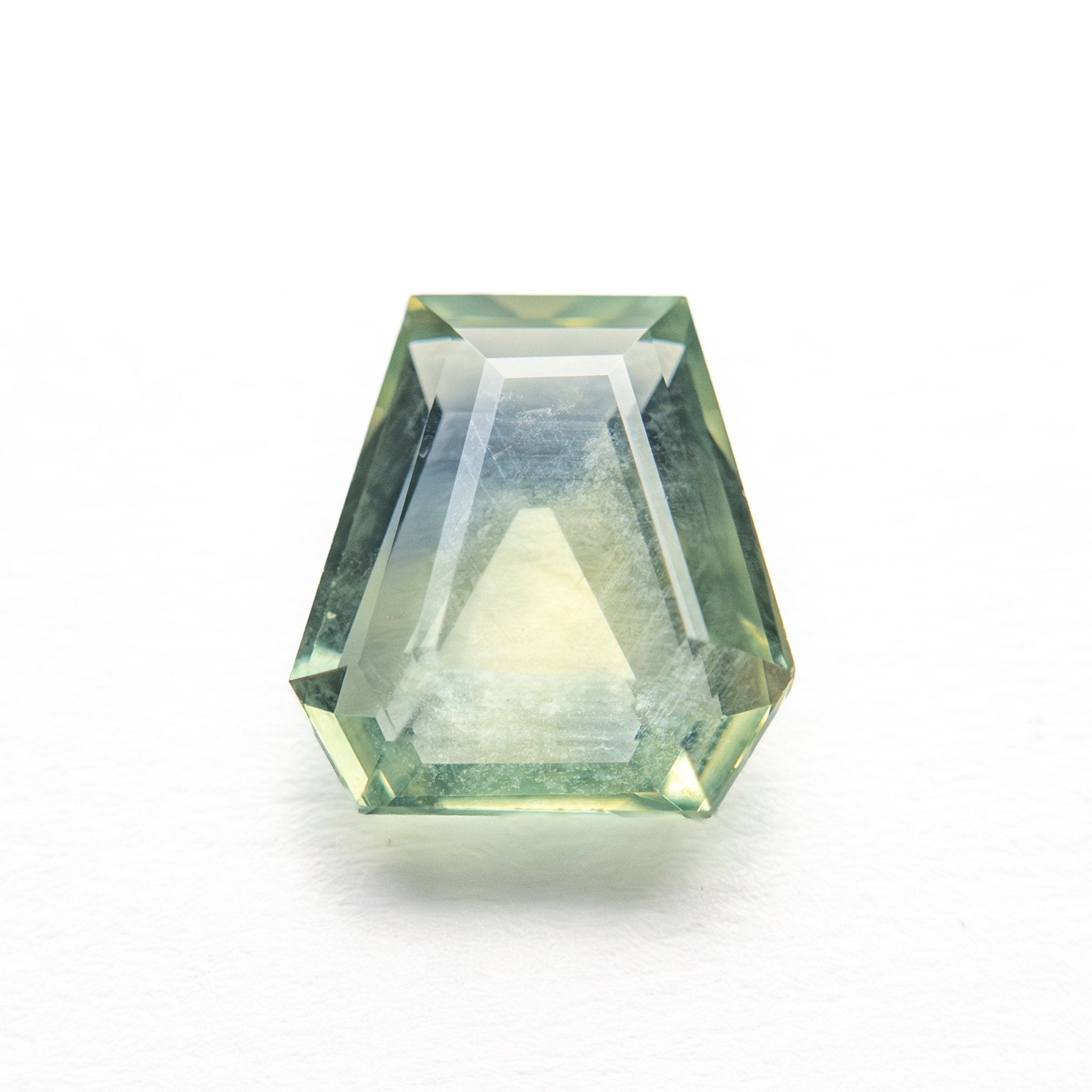 1.93ct 8.06x7.32x3.11mm Coffin Portrait Cut Sapphire 22434 - 127 - MTD