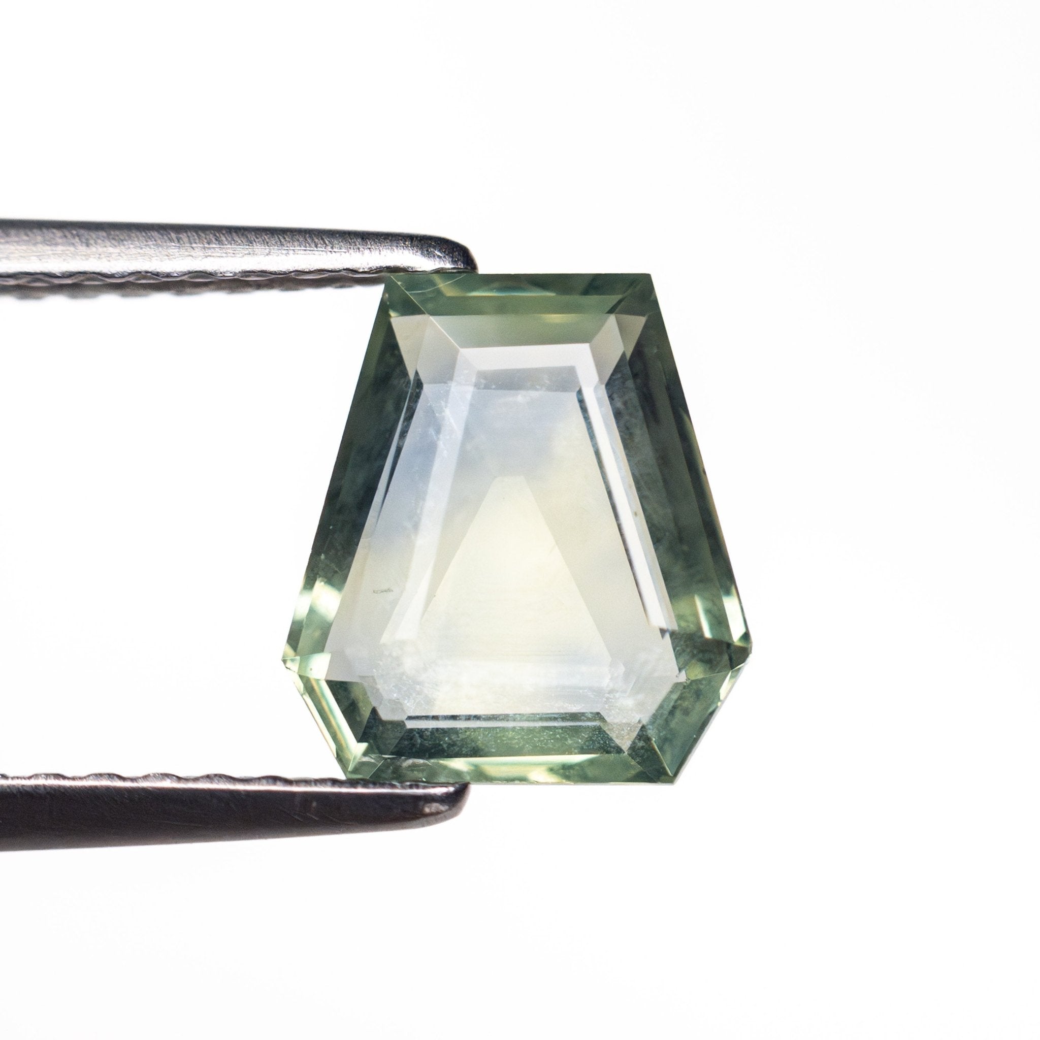 1.93ct 8.06x7.32x3.11mm Coffin Portrait Cut Sapphire 22434 - 127 - MTD
