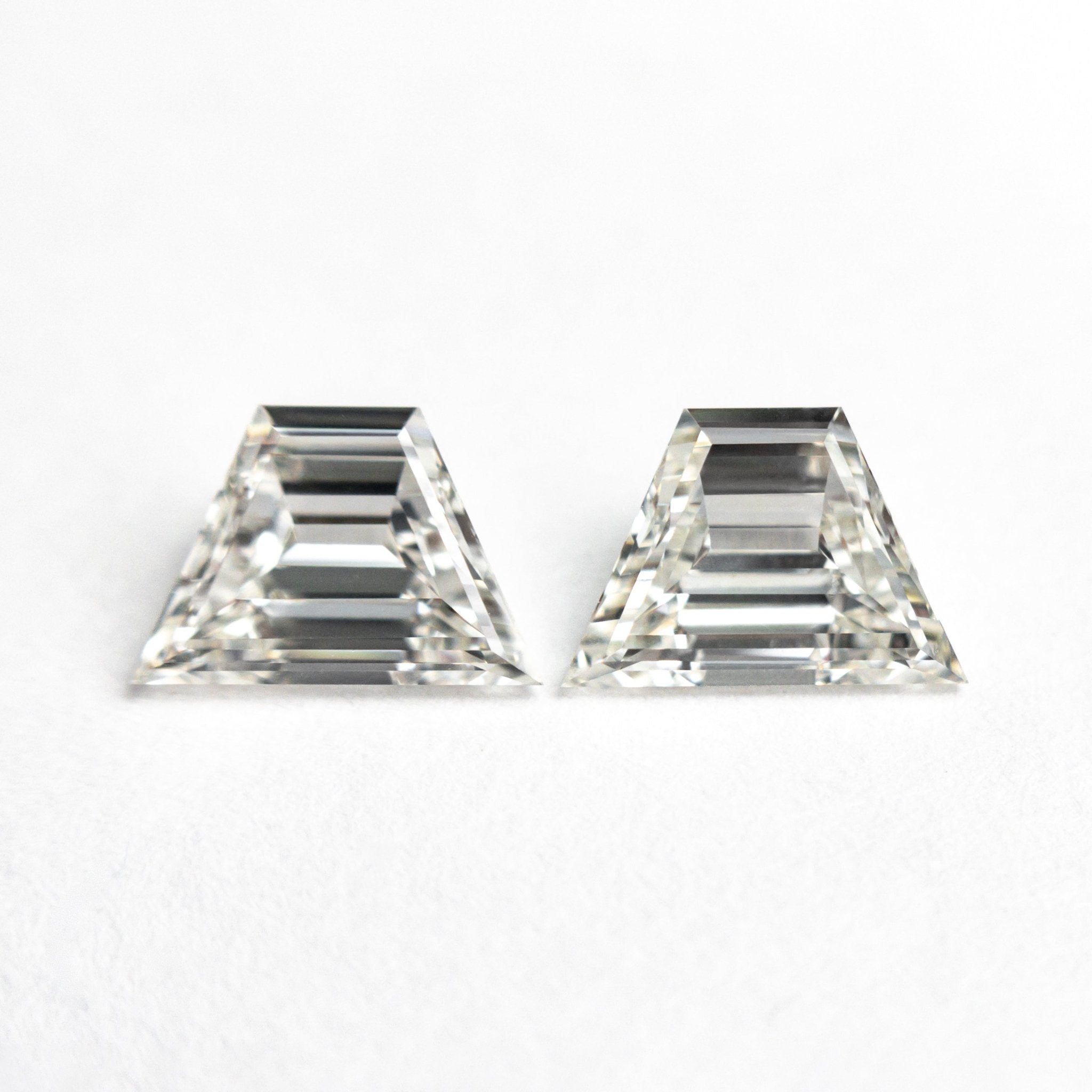 1.02cttw 2pc 6.75x4.61x2.29mm 6.81x4.64x2.38mm VVS G - H Trapezoid Step Cut Matching Pair 25530 - 01 - MTD