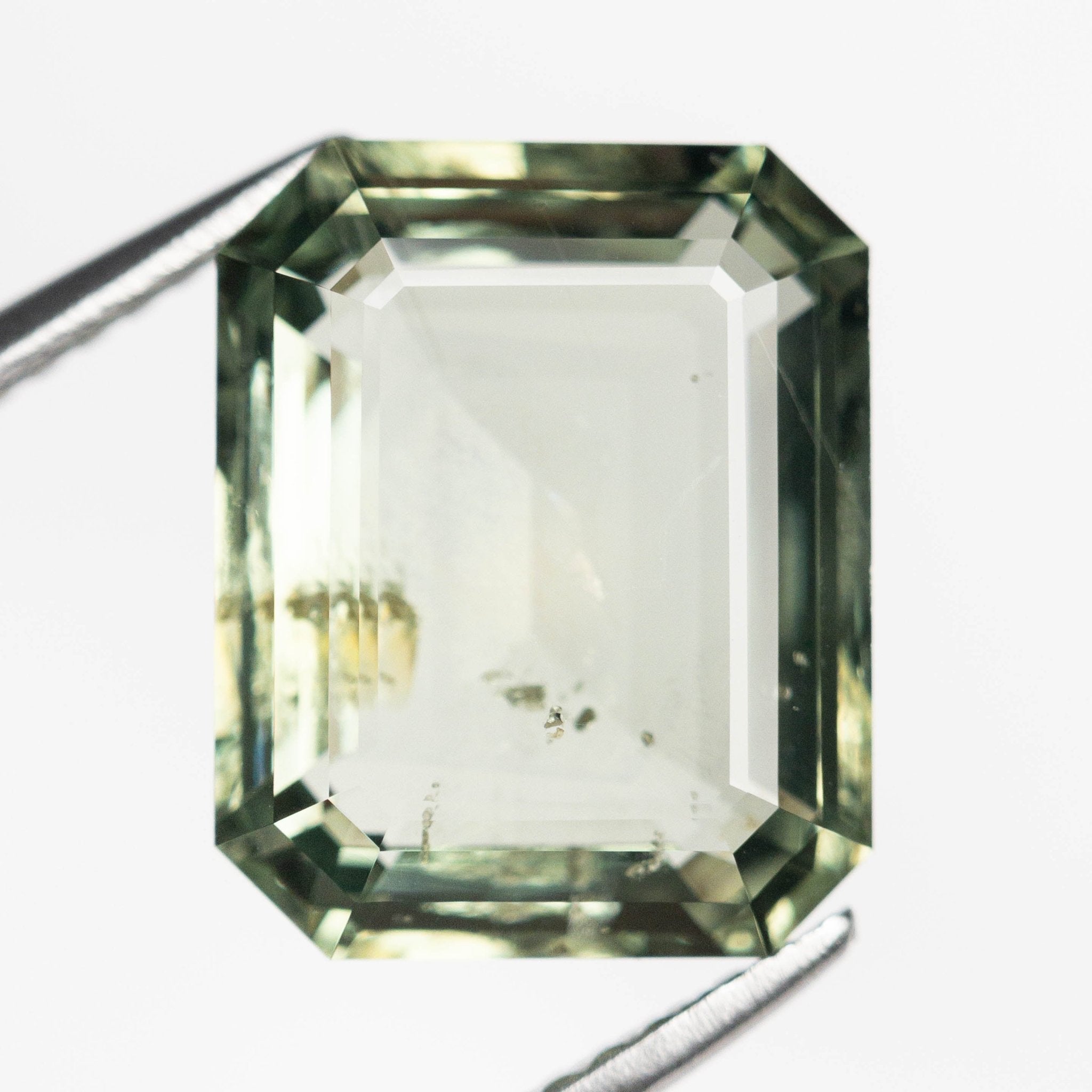 9.42ct 12.14x9.78x6.02mm Cut Corner Step Cut Sapphire 22693 - 01 - MTD
