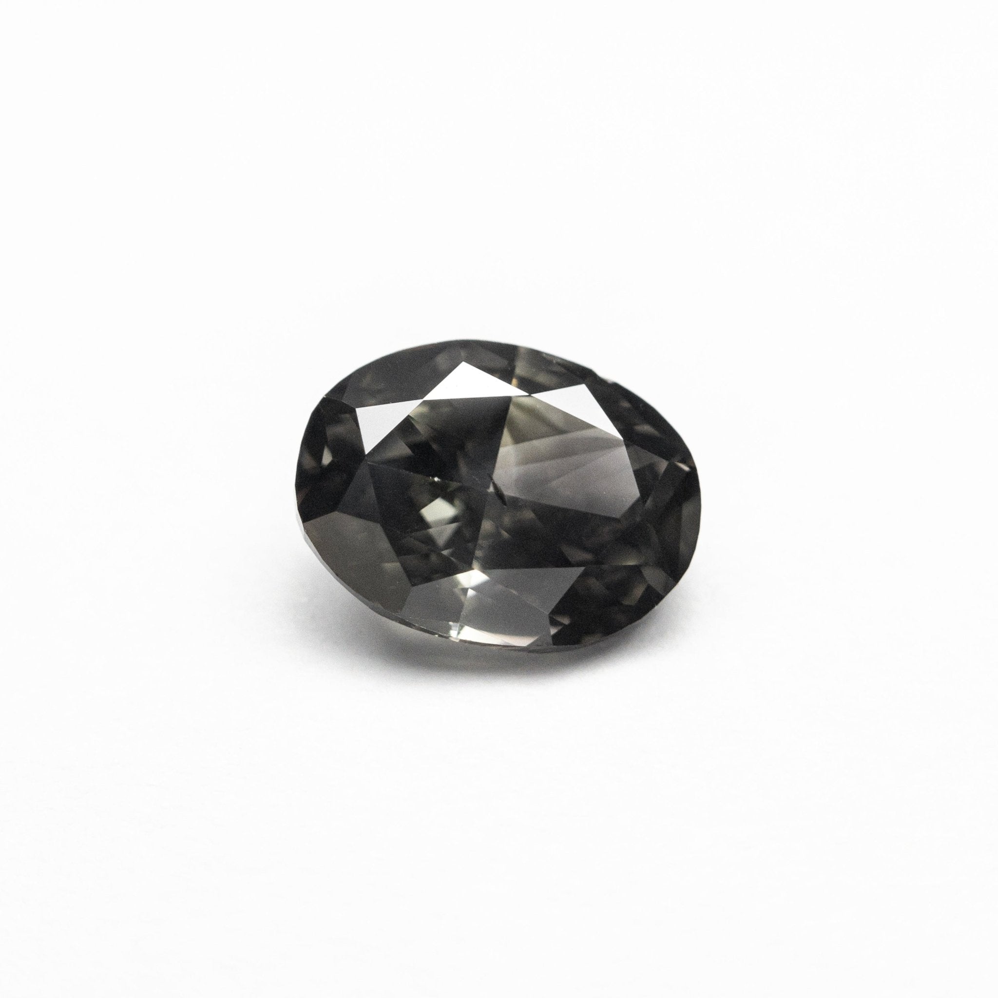0.77ct 6.75x5.10x2.78mm SI1 Fancy Dark Grey Oval Brilliant 22713 - 01 - MTD