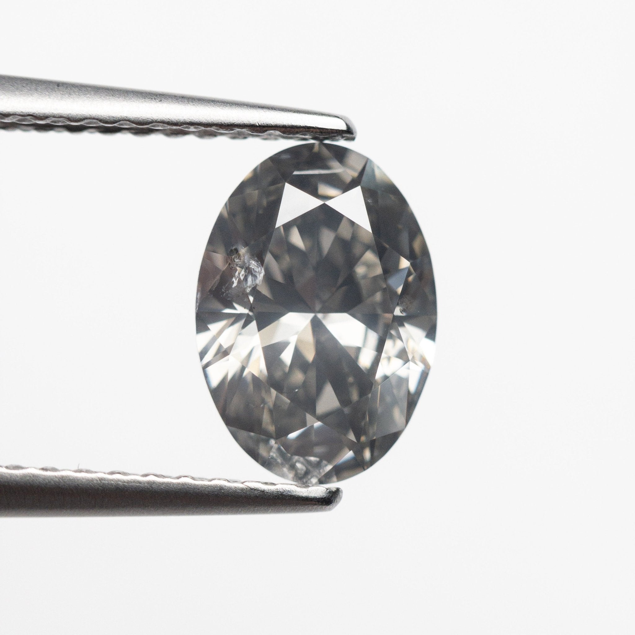 1.51ct 9.05x6.42x3.93mm SI2 Fancy Grey Oval Brilliant 22828-01 - MTD