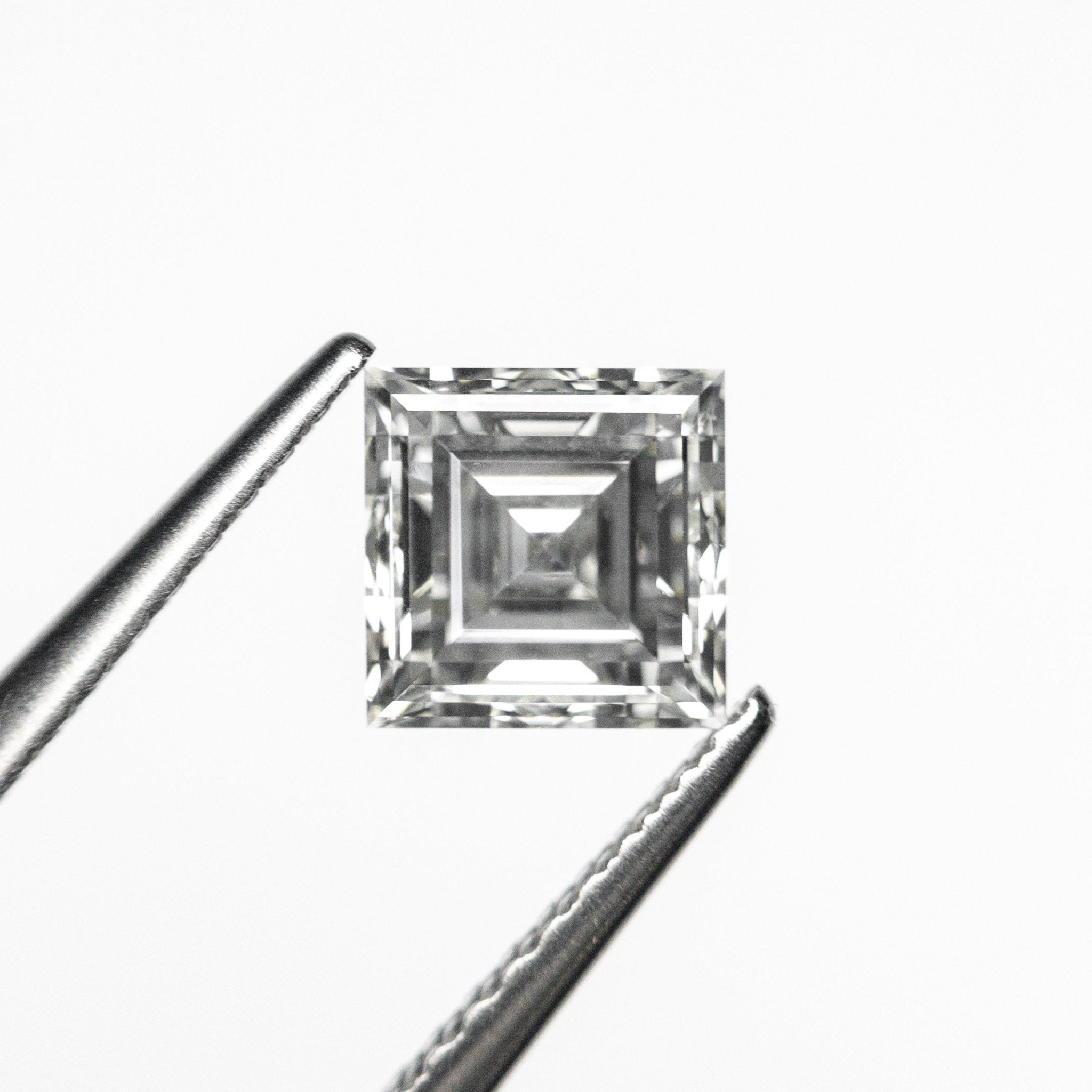 0.84ct 5.39x5.39x3.12mm GIA H VS2 Carré Step Cut 23034-01 - MTD