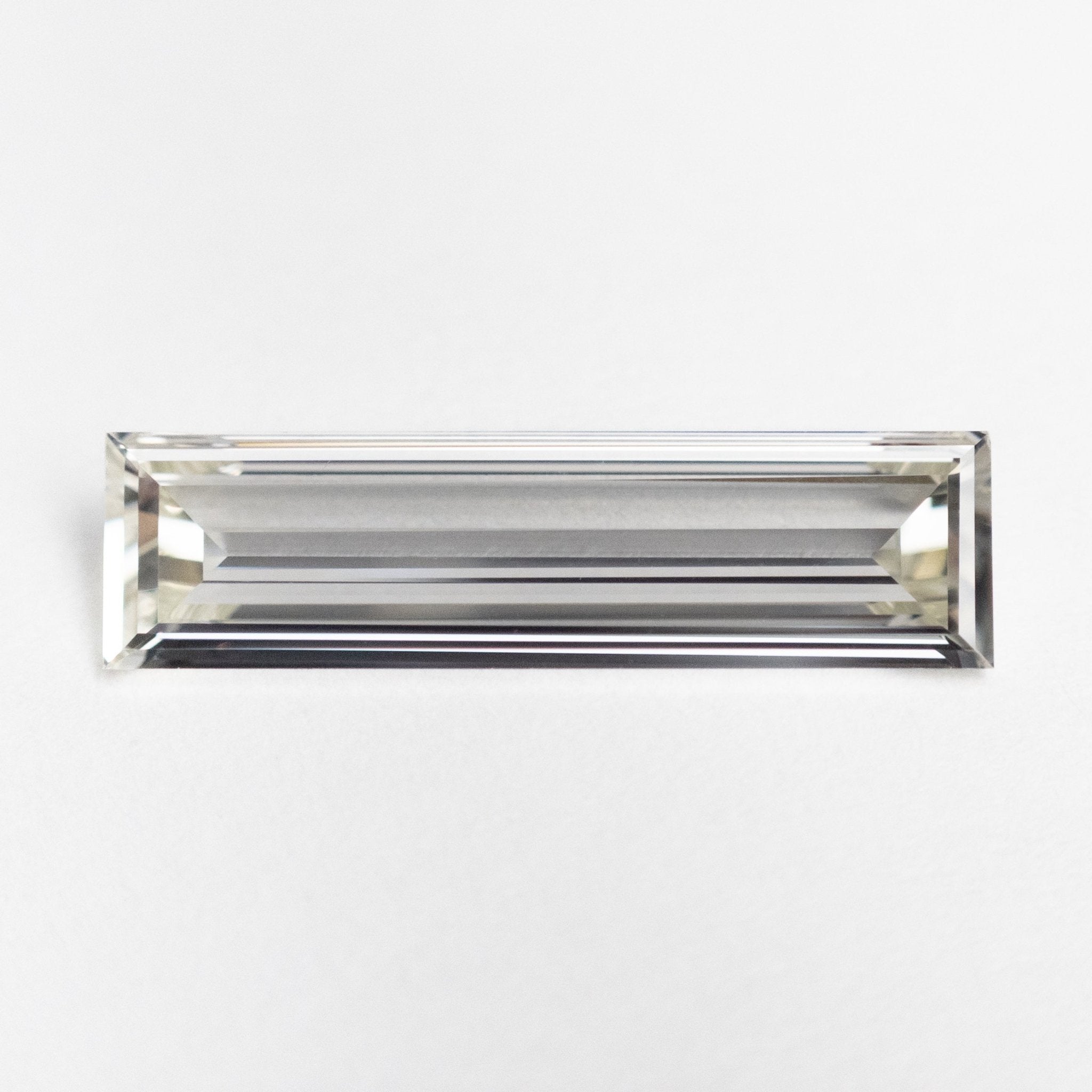 1.04ct 15.35x4.17x1.59mm GIA VS2 I Baguette Step Cut 23037-01 - MTD