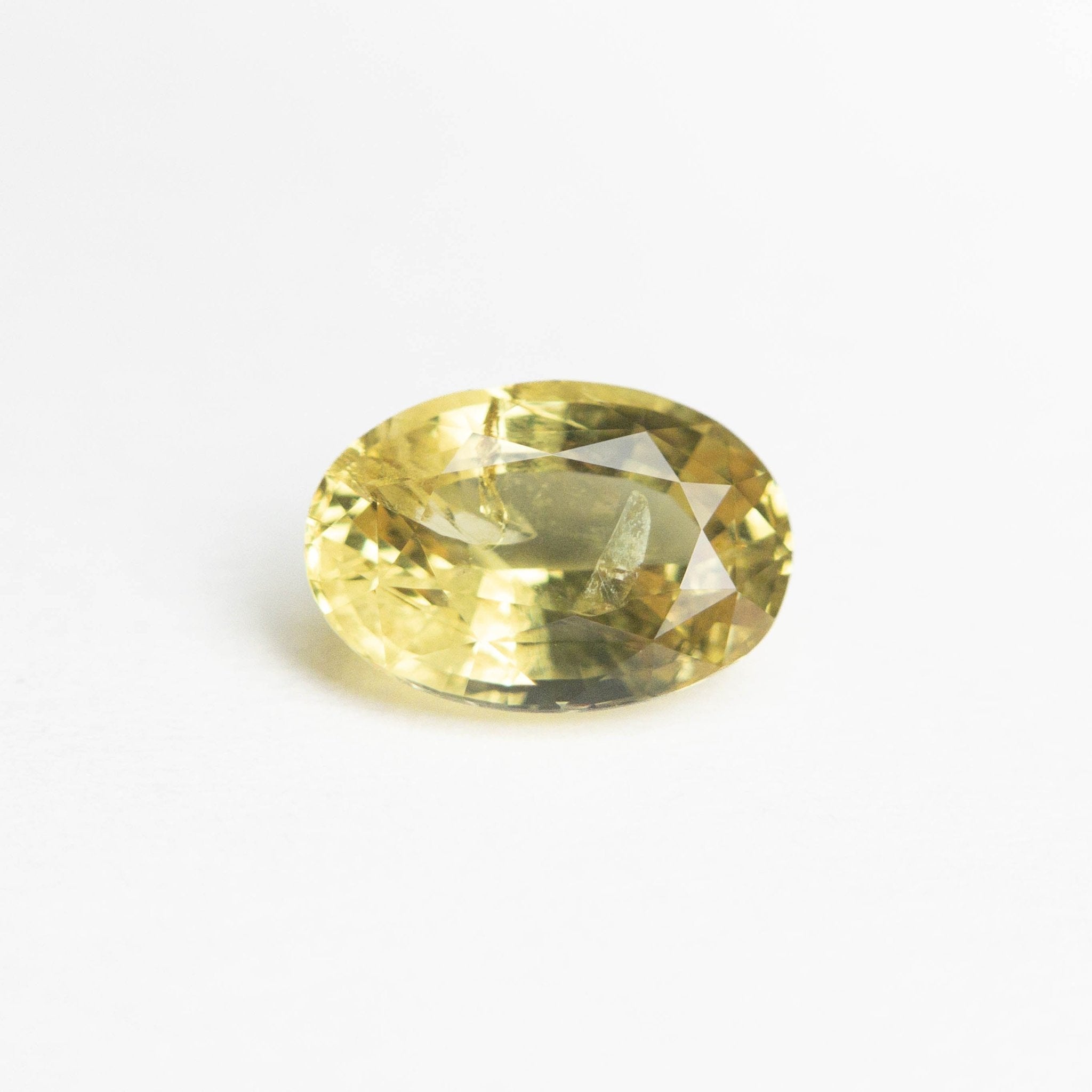 0.90ct 6.79x4.70x3.27mm Oval Brilliant Sapphire 23047 - 01 - MTD