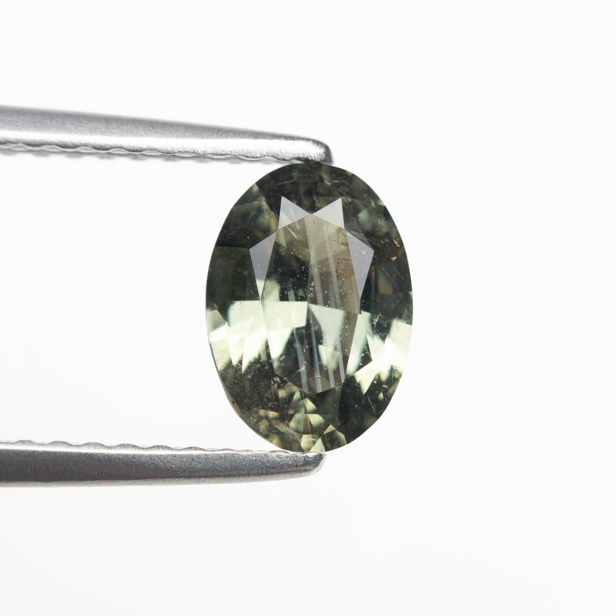 1.00ct 7.59x5.40x3.04mm Oval Brilliant Sapphire 23051 - 01 - MTD