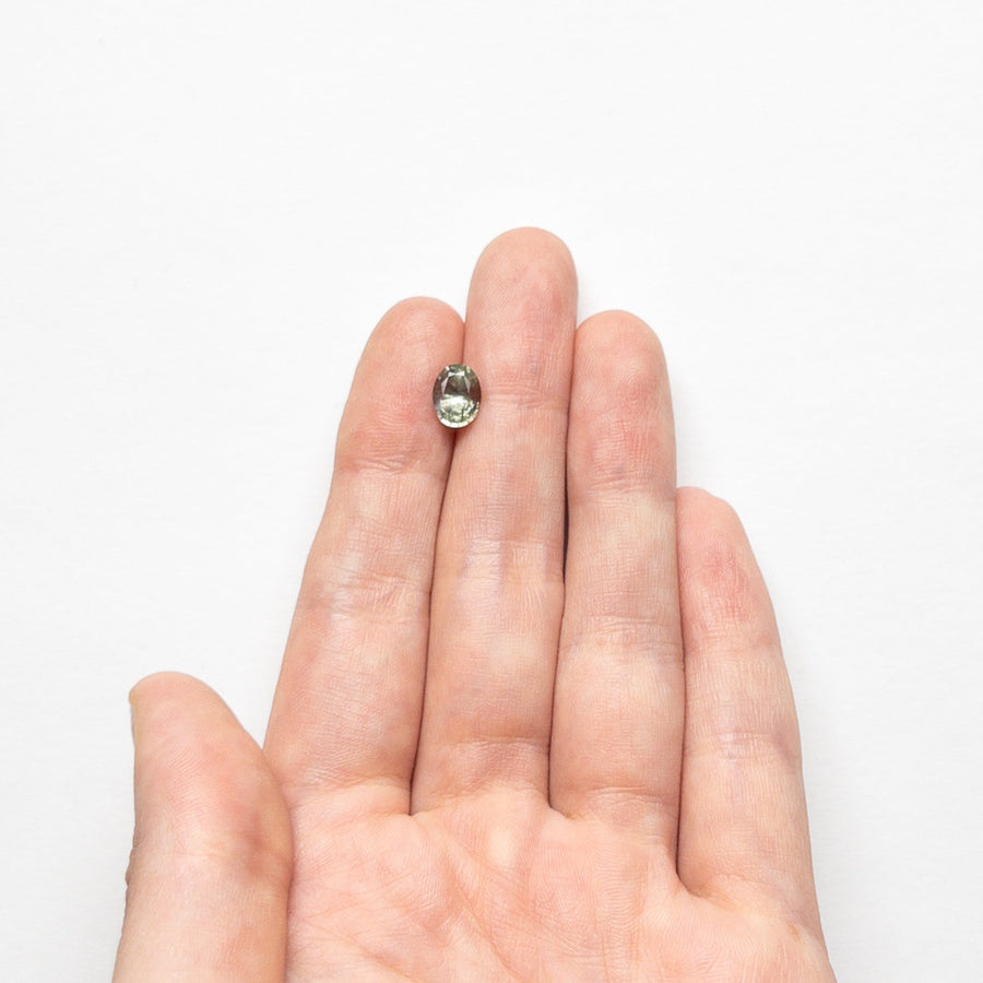 1.45ct 7.59x5.78x4.29mm Oval Brilliant Sapphire 23447-12 - MTD