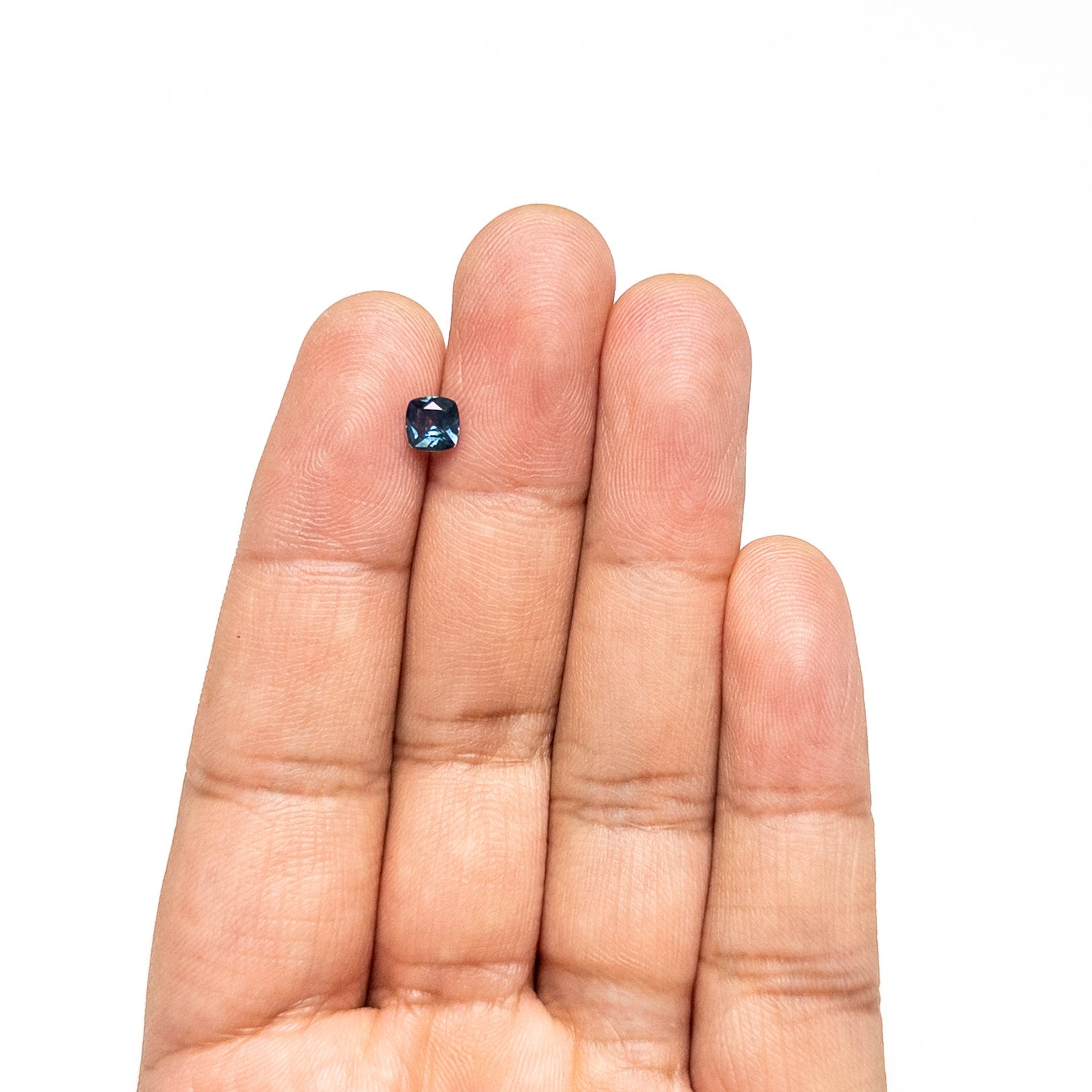 0.63ct 5.08x5.07x2.76mm Cushion Brilliant Sapphire 23466 - 23 - MTD