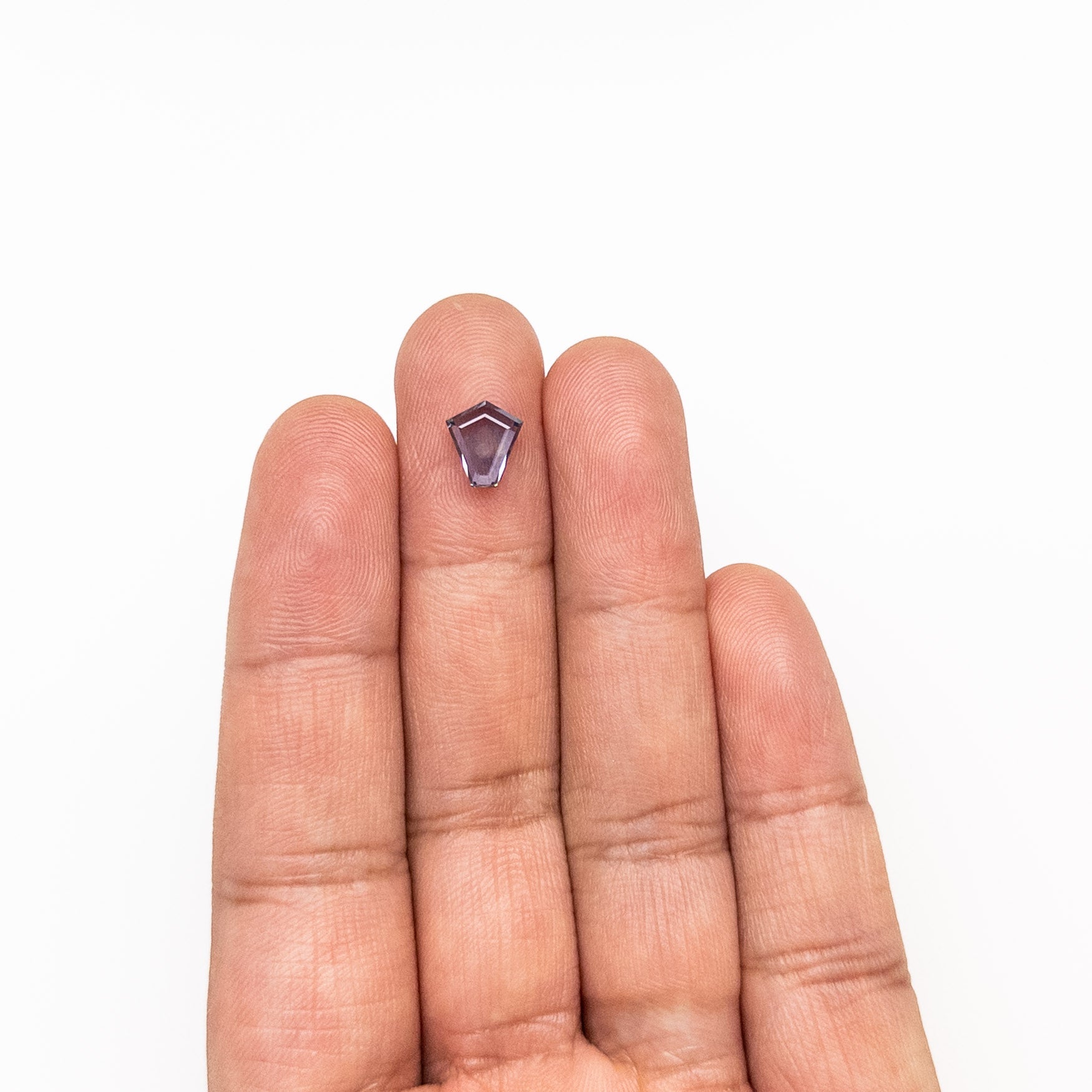 1.92ct 8.29x7.47x3.13mm Shield Portrait Cut Sapphire 23469 - 38 - MTD