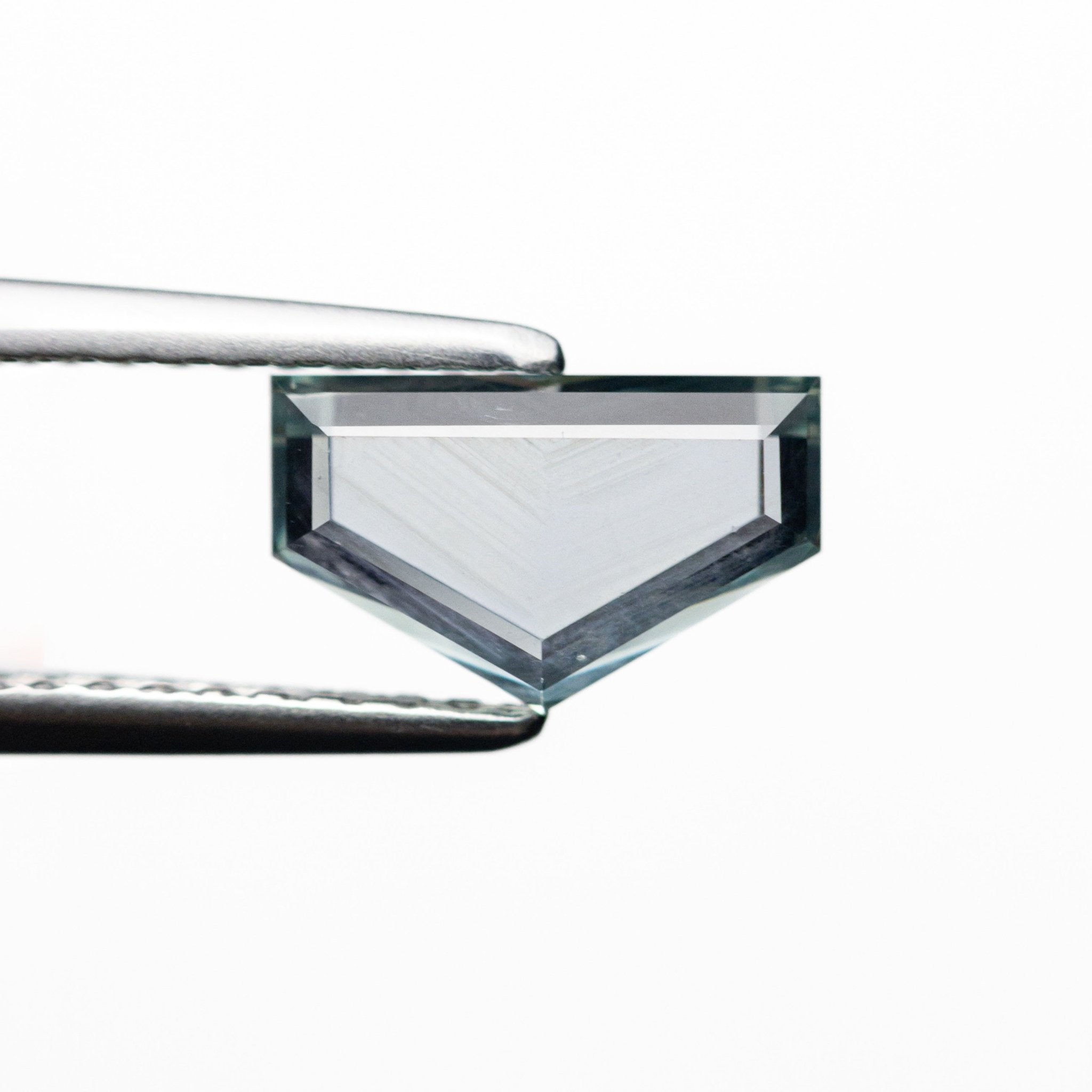 1.72ct 8.60x5.27x3.21mm Shield Portrait Cut Sapphire 23677 - 08 - MTD