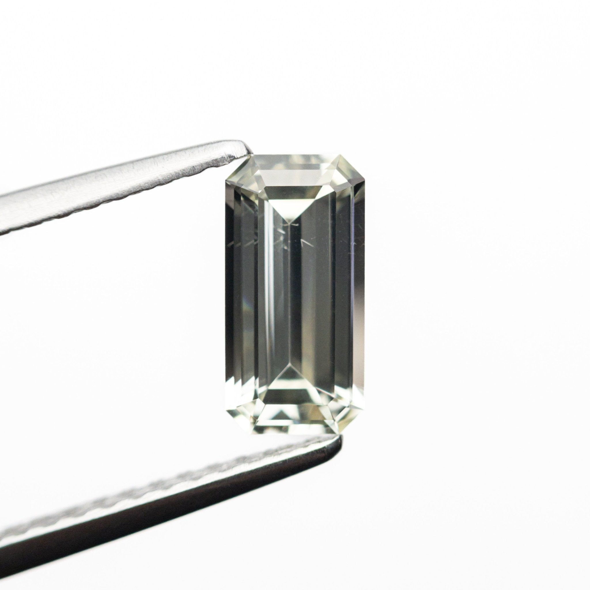 0.85ct 7.97x3.98x2.54mm Cut Corner Rectangle Step Cut Sapphire 23773 - 02 - MTD