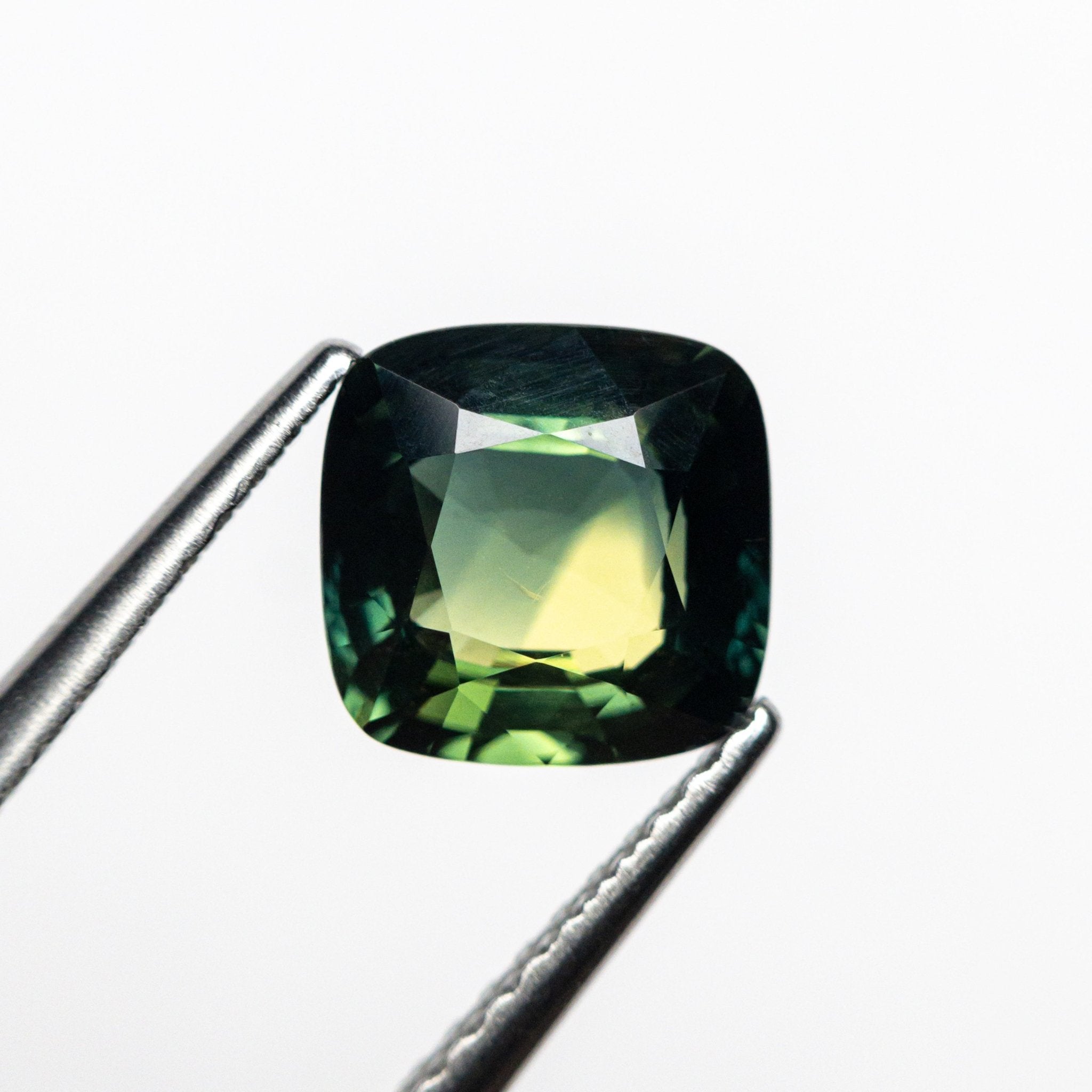 1.83ct 7.08x6.92x3.82mm Cushion Brilliant Sapphire 23804 - 14 - MTD