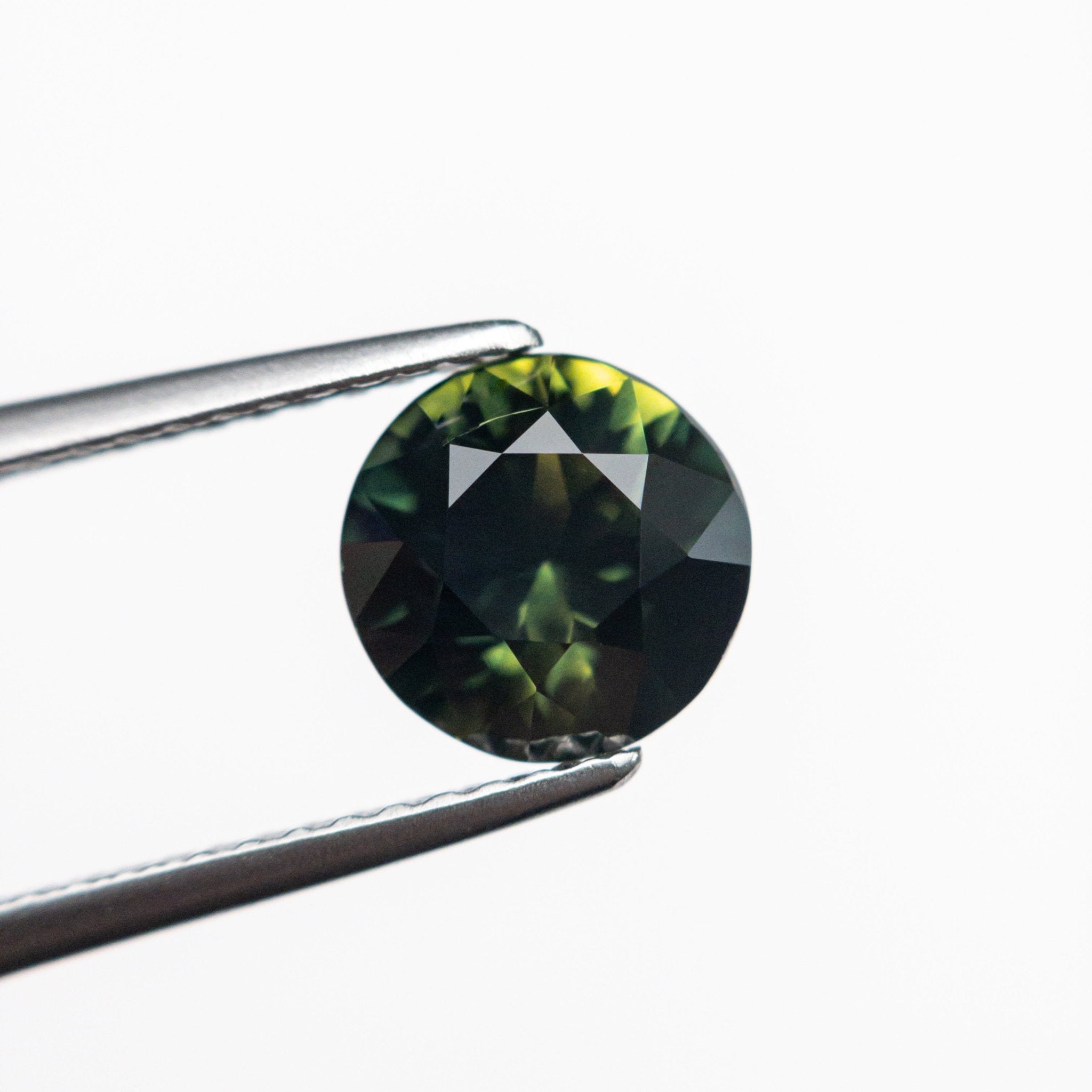 2.15ct 7.20x7.10x5.13mm Round Brilliant Sapphire 23806 - 11 - MTD