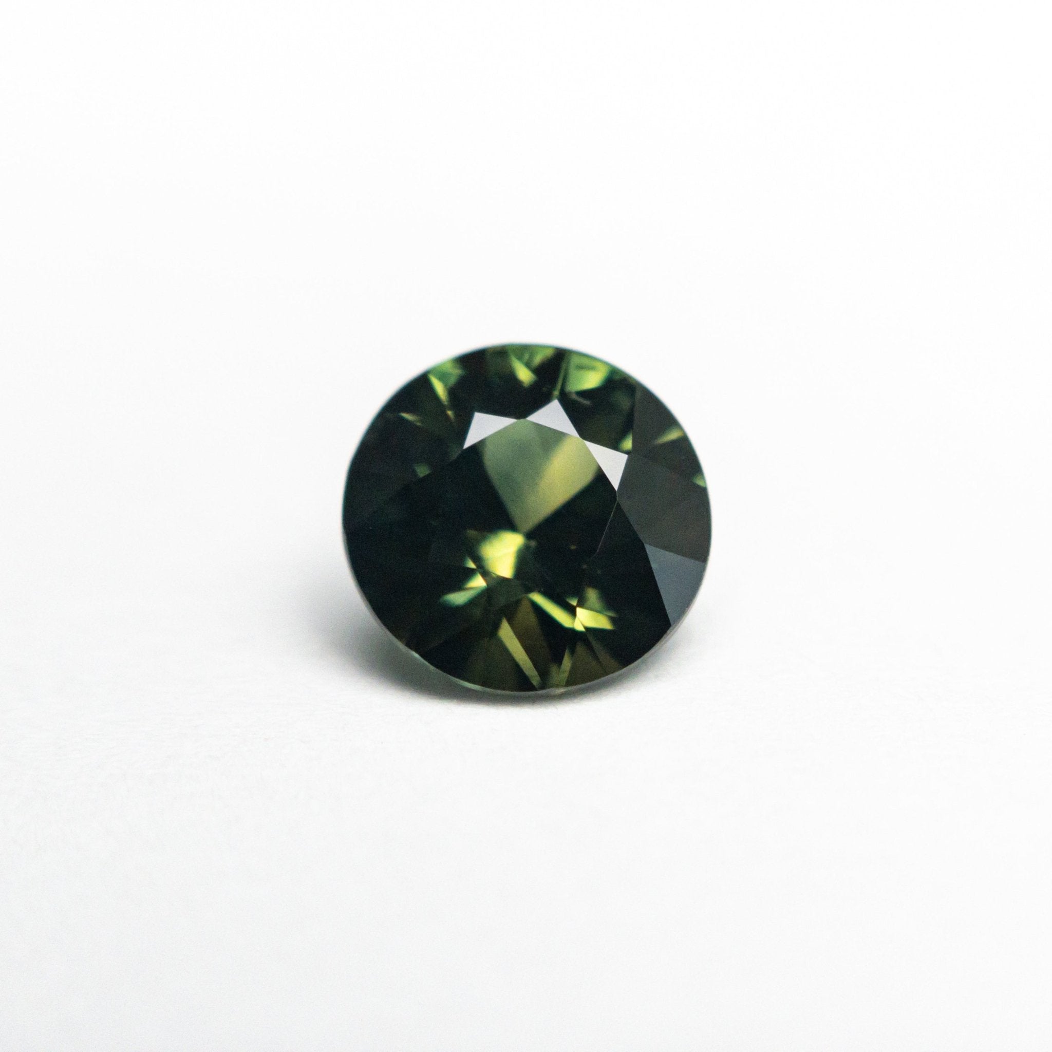 1.38ct 6.76x6.65x4.18mm Round Brilliant Sapphire 23806 - 15 - MTD